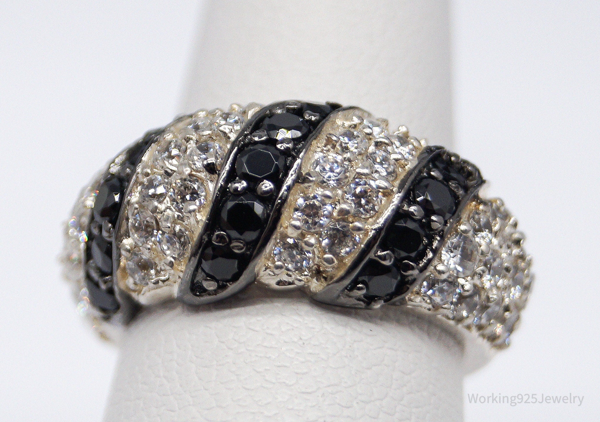 Vintage Black & White Cubic Zirconia Sterling Silver Ring - Size 4.75