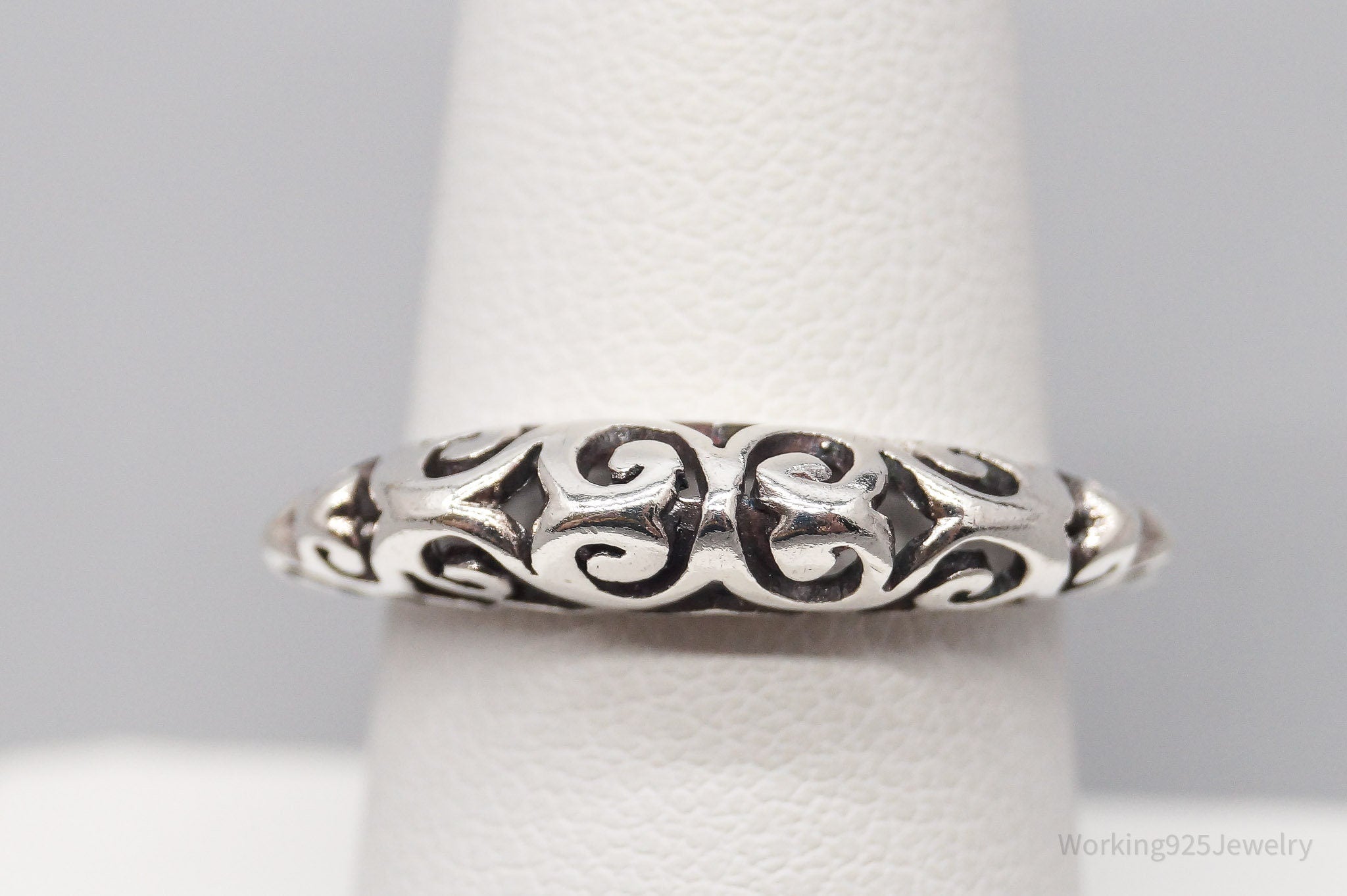 Vintage Tall Scrolls & Swirls Sterling Silver Band Ring - Size 7.75