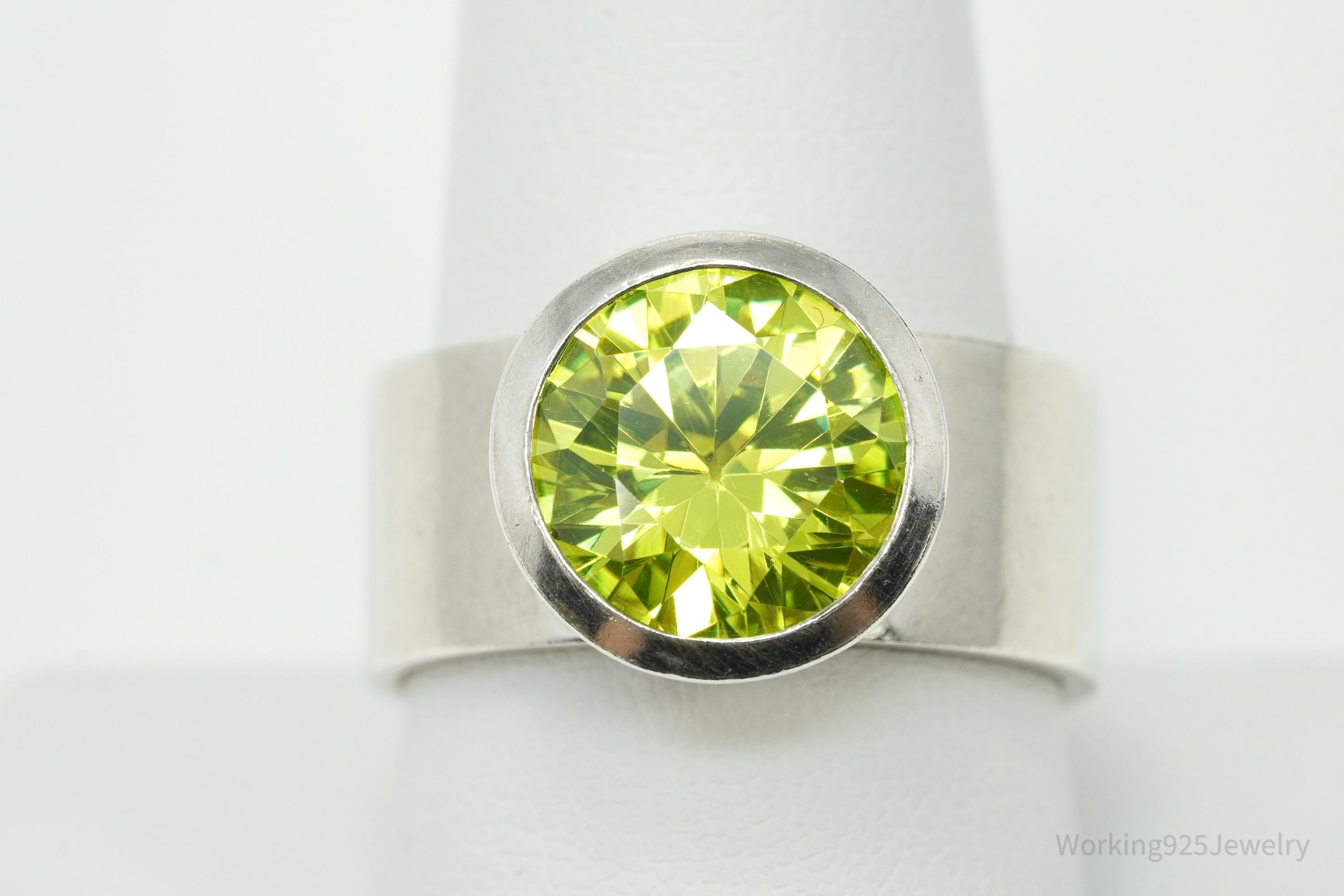 Vintage Large Green Cubic Zirconia Silver Ring - Size 9.75