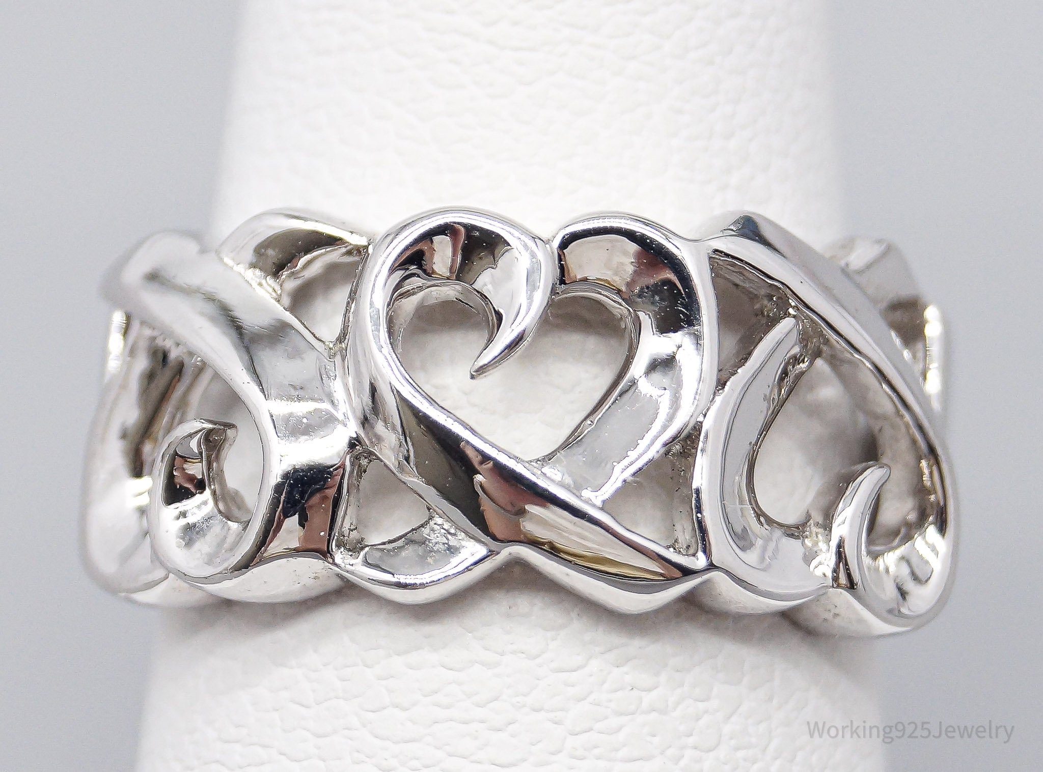 Vintage Hearts Pattern Sterling Silver Band Ring - Size 5.75