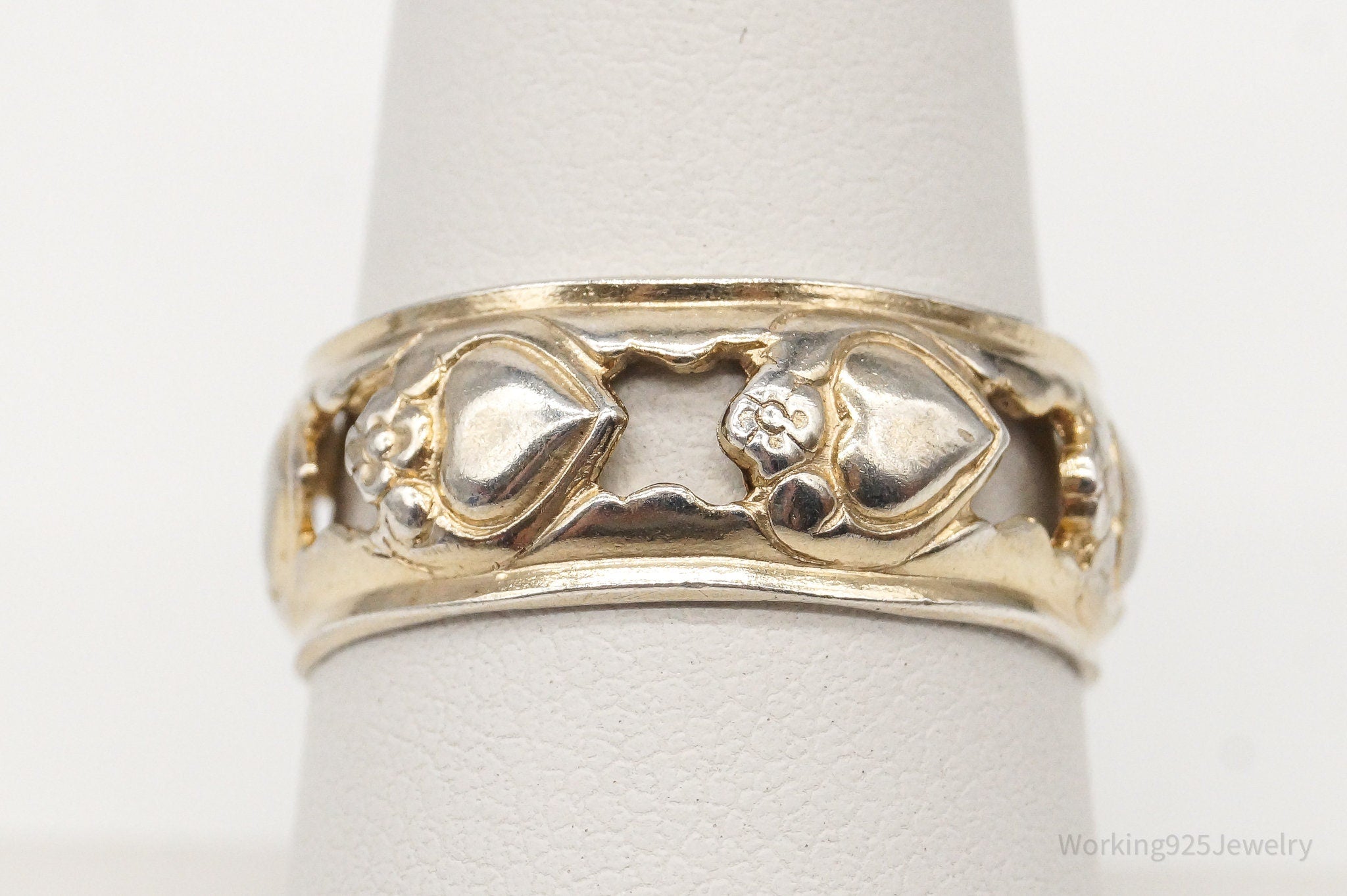 Antique Flowered Hearts Gold Wash Sterling Silver Band Ring - Size 8.25