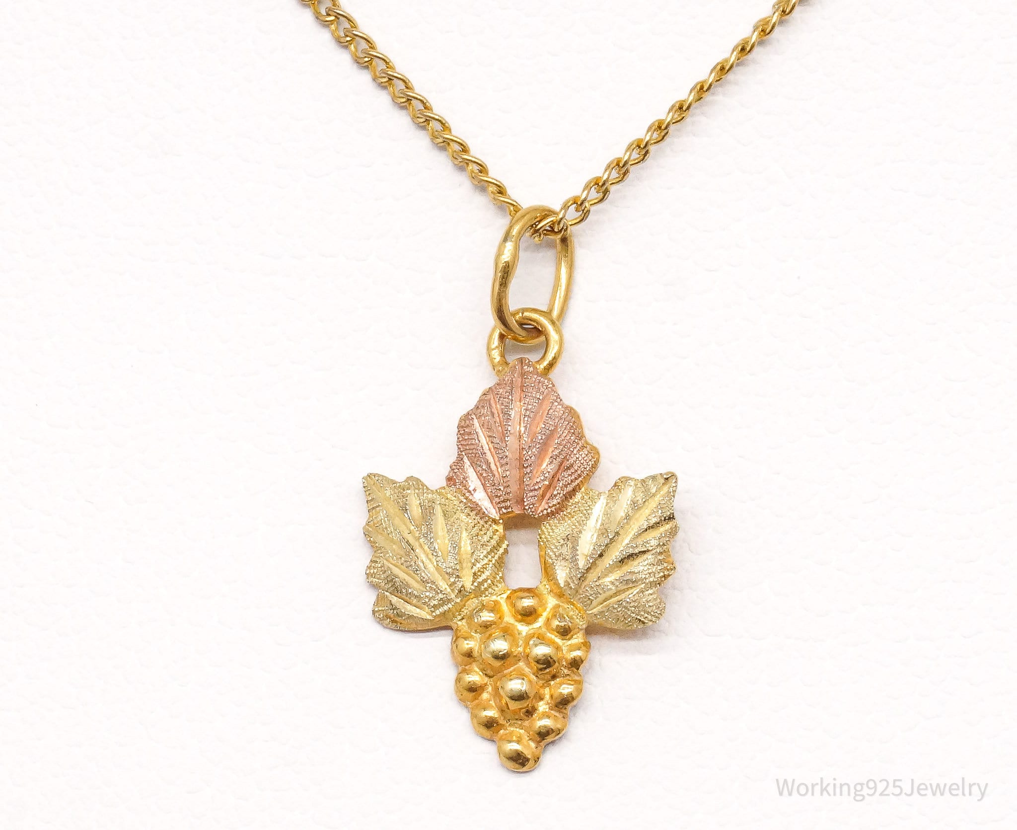 Vintage Black Hills Gold 12K Gold Grapes & Leaves Necklace 18"