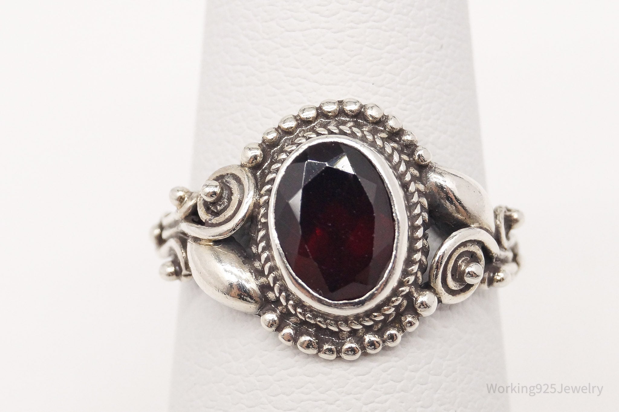Vintage Garnet Sterling Silver Ring - Size 6