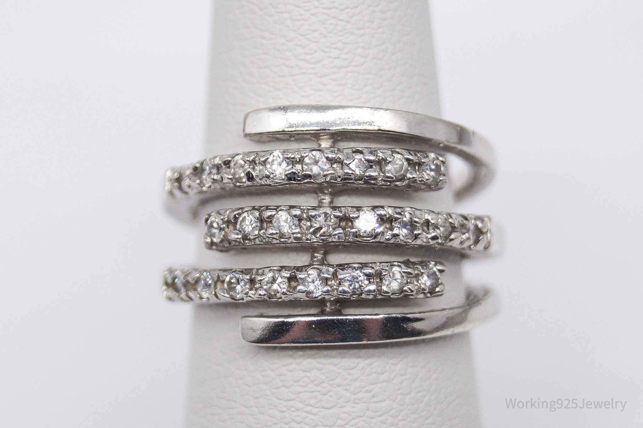 Vintage Cubic Zirconia Sterling Silver Ring - Size 5.75