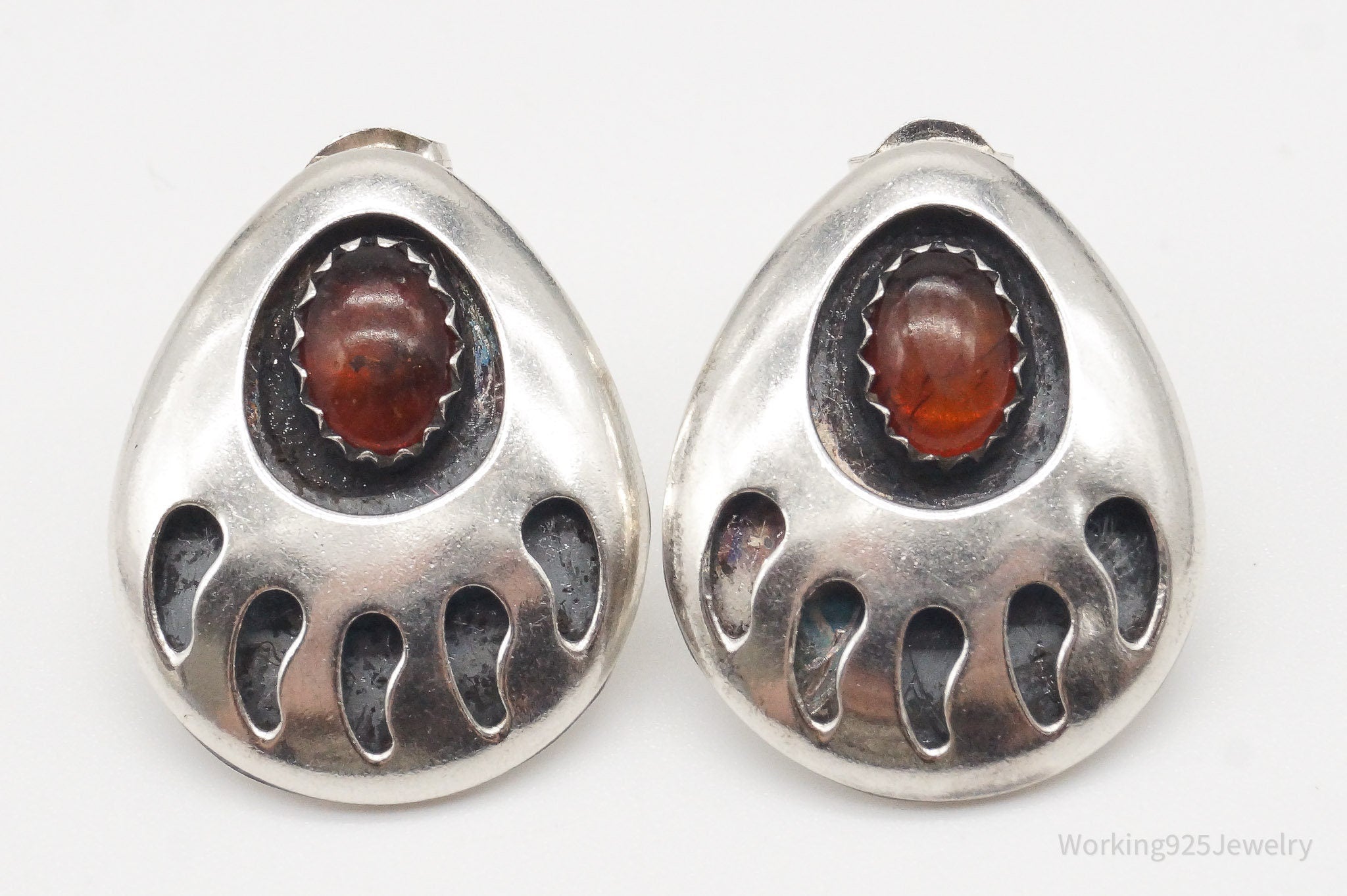 Vintage Native American Unsigned Amber Bear Paw Print Sterling Silver Earrings