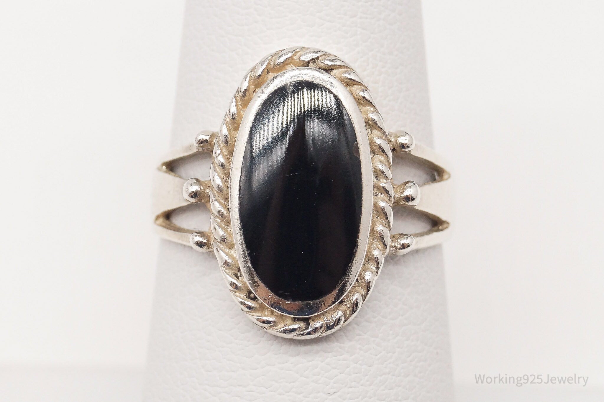 Vintage Southwestern Style Black Onyx Sterling Silver Ring Size 6.75