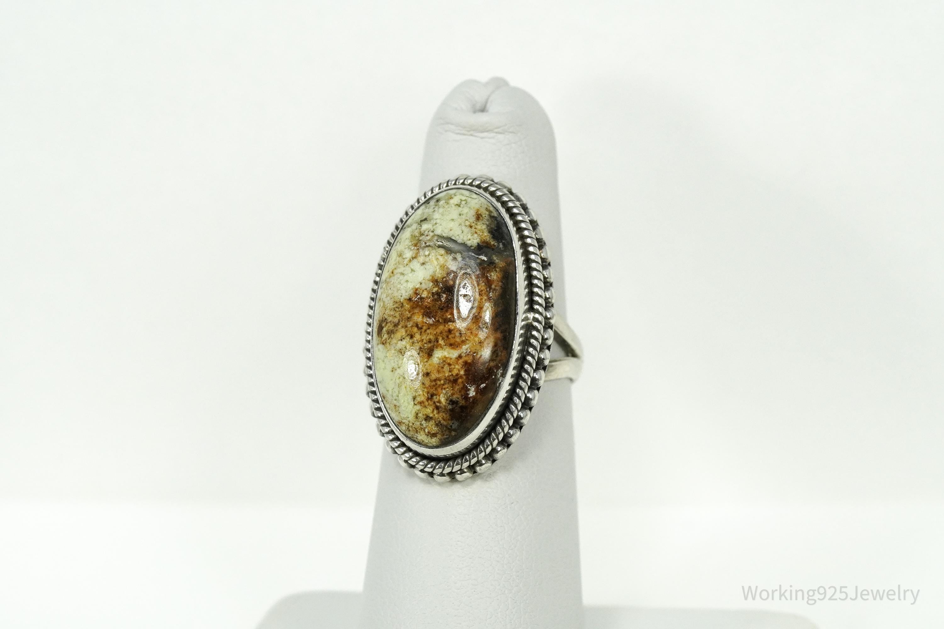 Vintage Native Large Gaspeite Sterling Silver Ring - Size 5.5