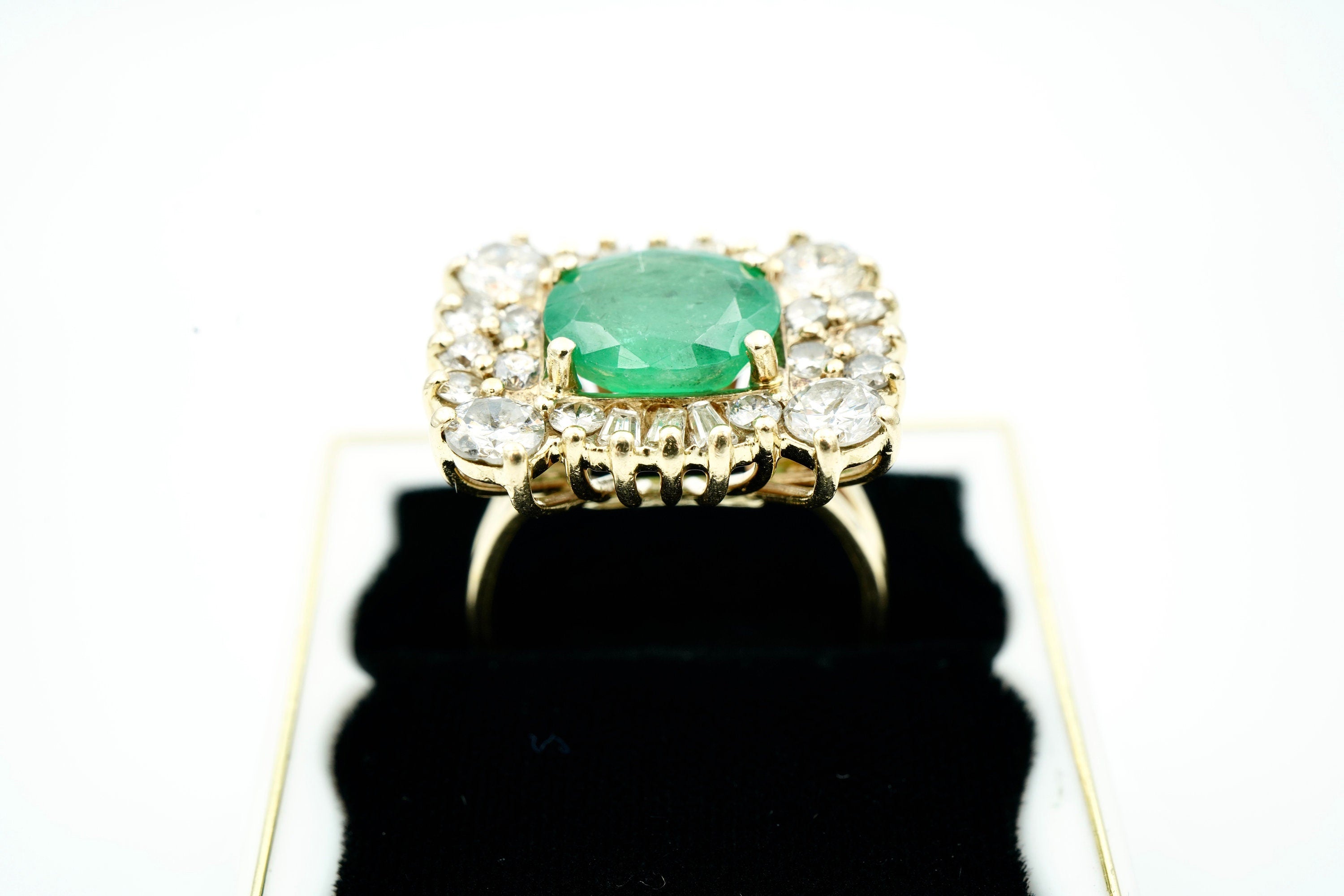 14K Yellow Gold 4.24 ct Emerald & Diamond Ring