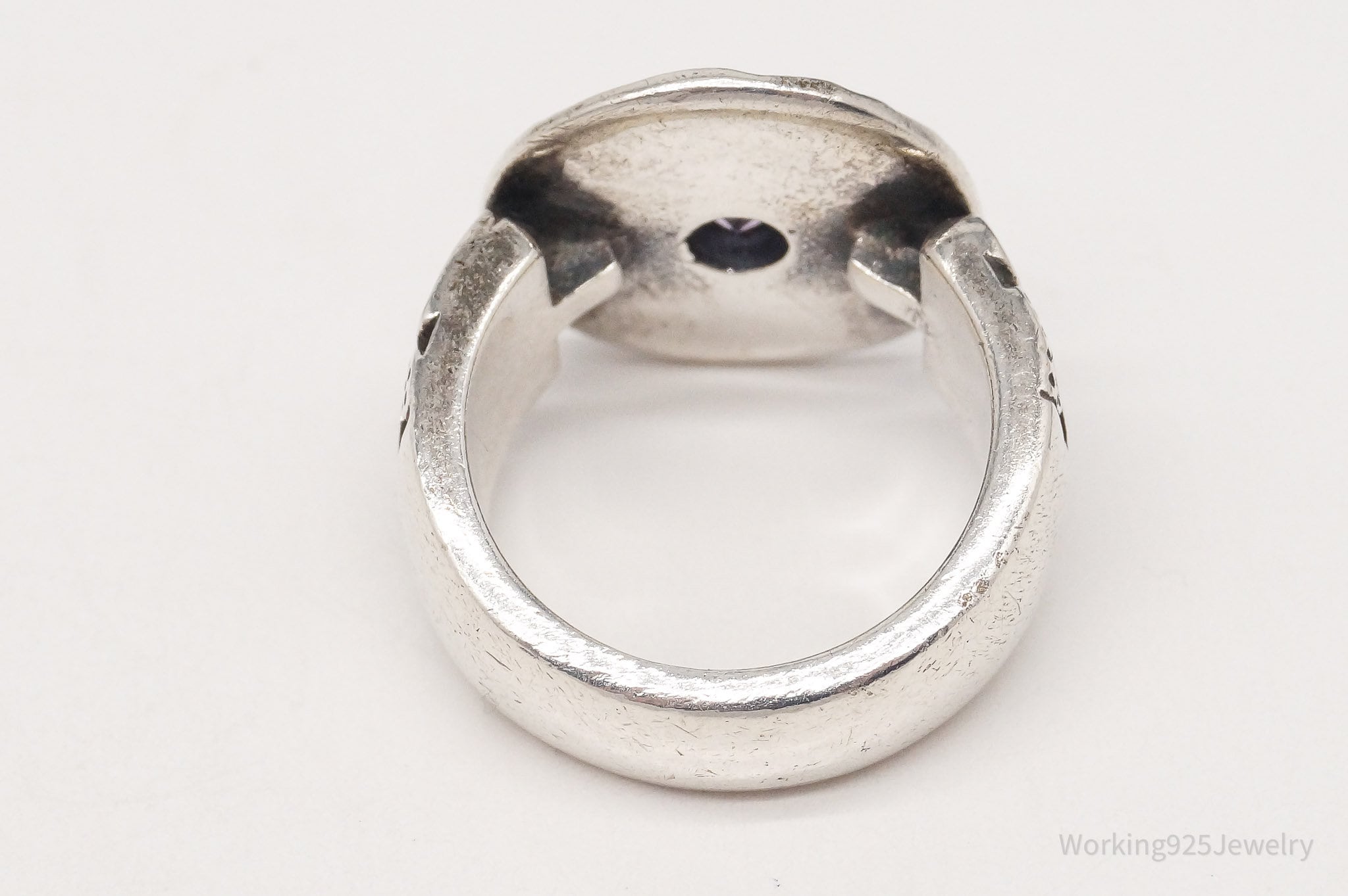 Vintage Ripple Medallion Amethyst Sterling Silver Ring - Size 5.25