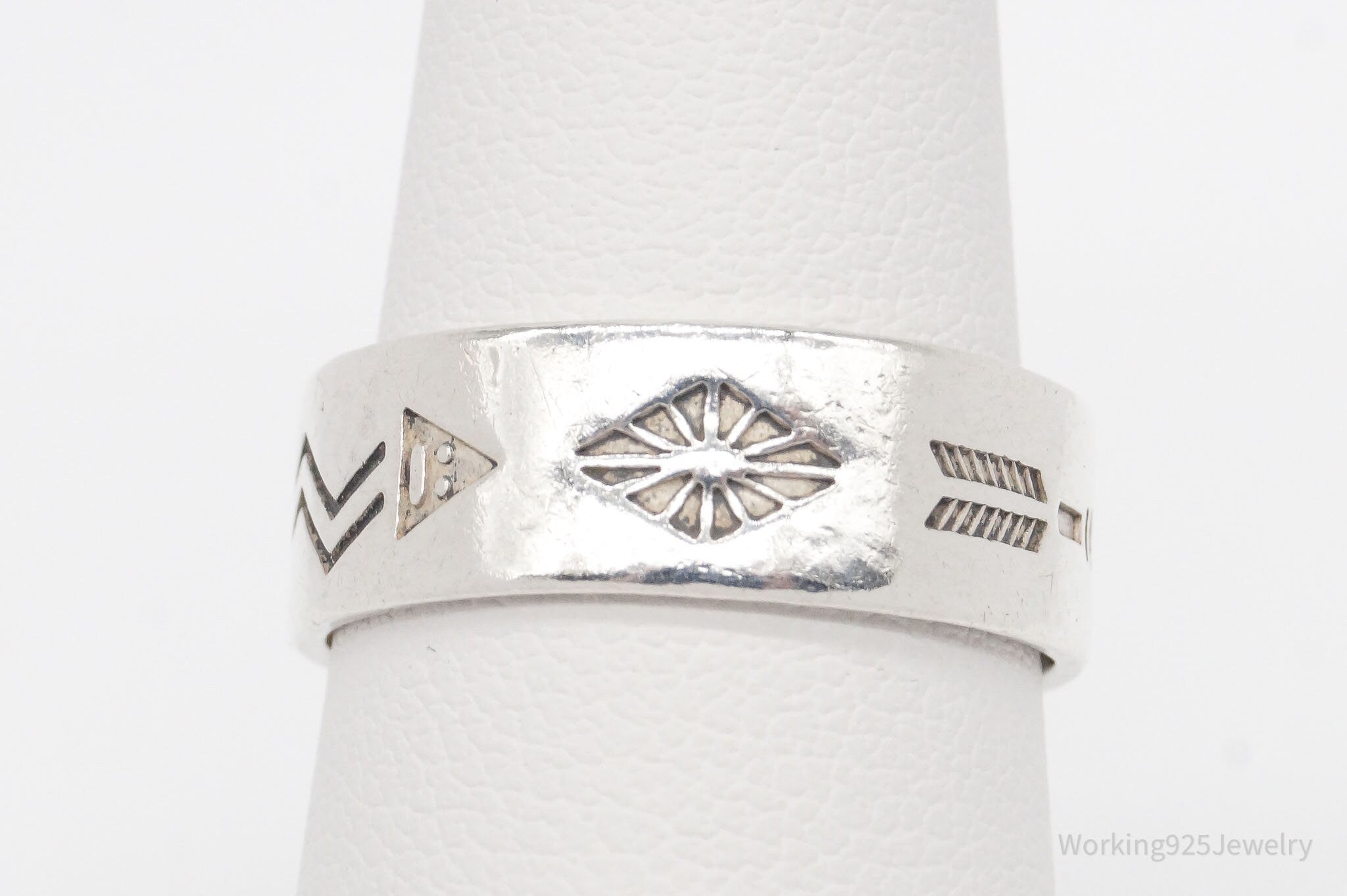 Vintage Wheeler Manufacturing Co Southwestern Sterling Silver Ring Size 6.75