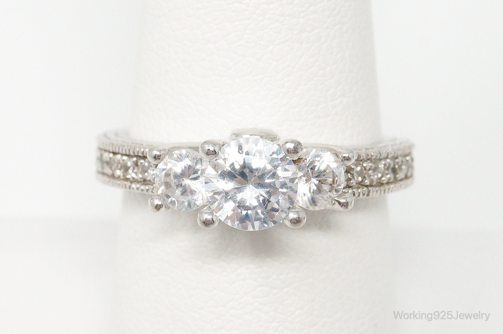 Vintage Cubic Zirconia Sterling Silver Ring - Size 8