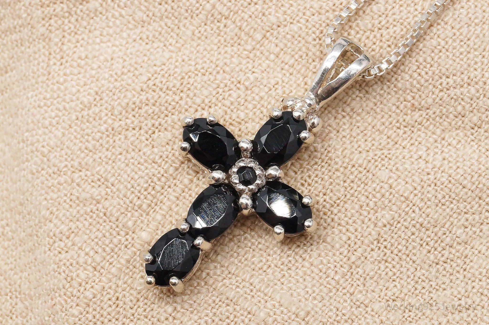 Vintage Black Spinel Cross Sterling Silver Necklace - 18"
