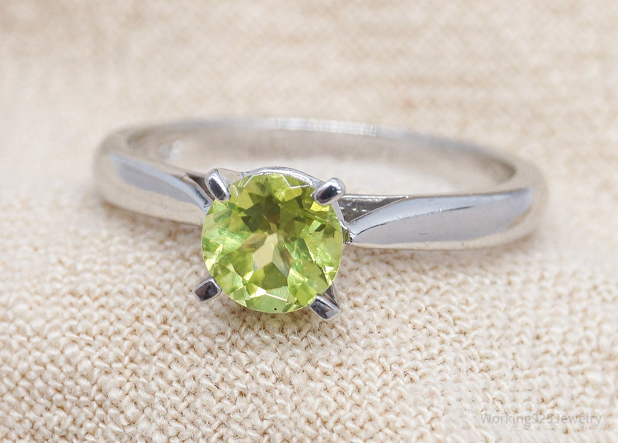 Vintage Peridot Sterling Silver Ring - Size 6.75