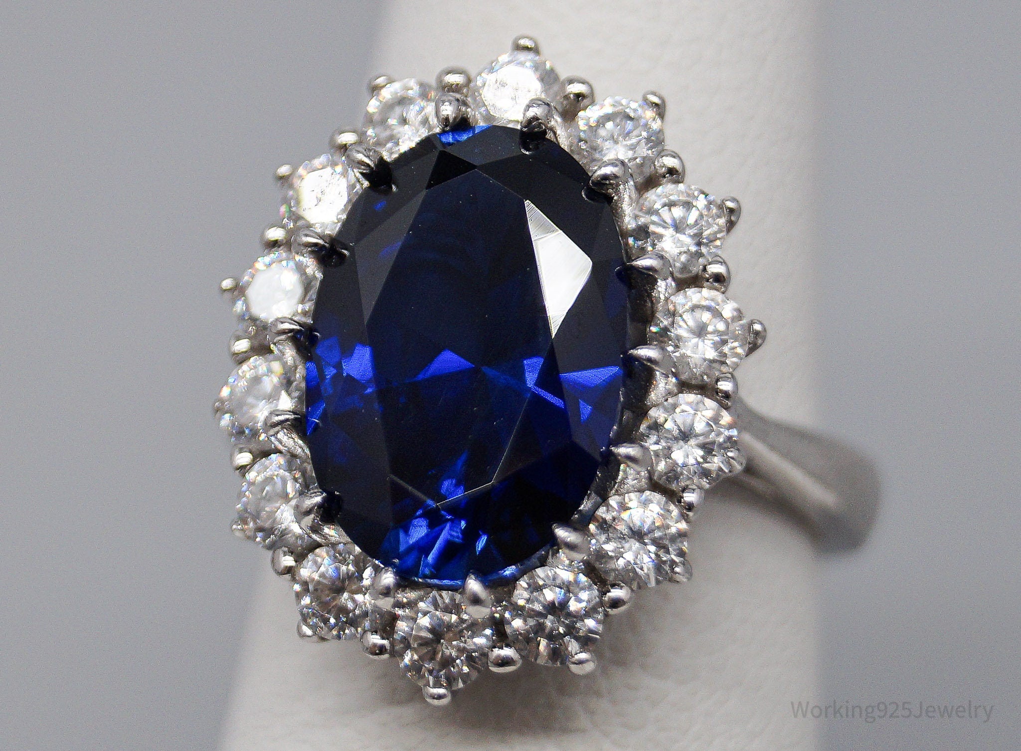 Vintage Lab Sapphire Cubic Zirconia Sterling Silver Ring - Size 5