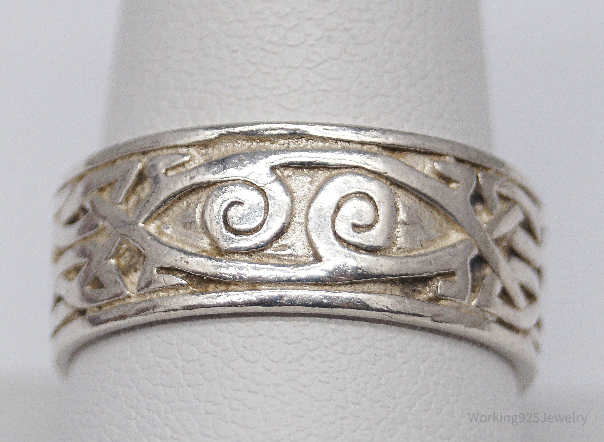 Vintage Celtic Knots Sterling Silver Band Ring - Size 10.25