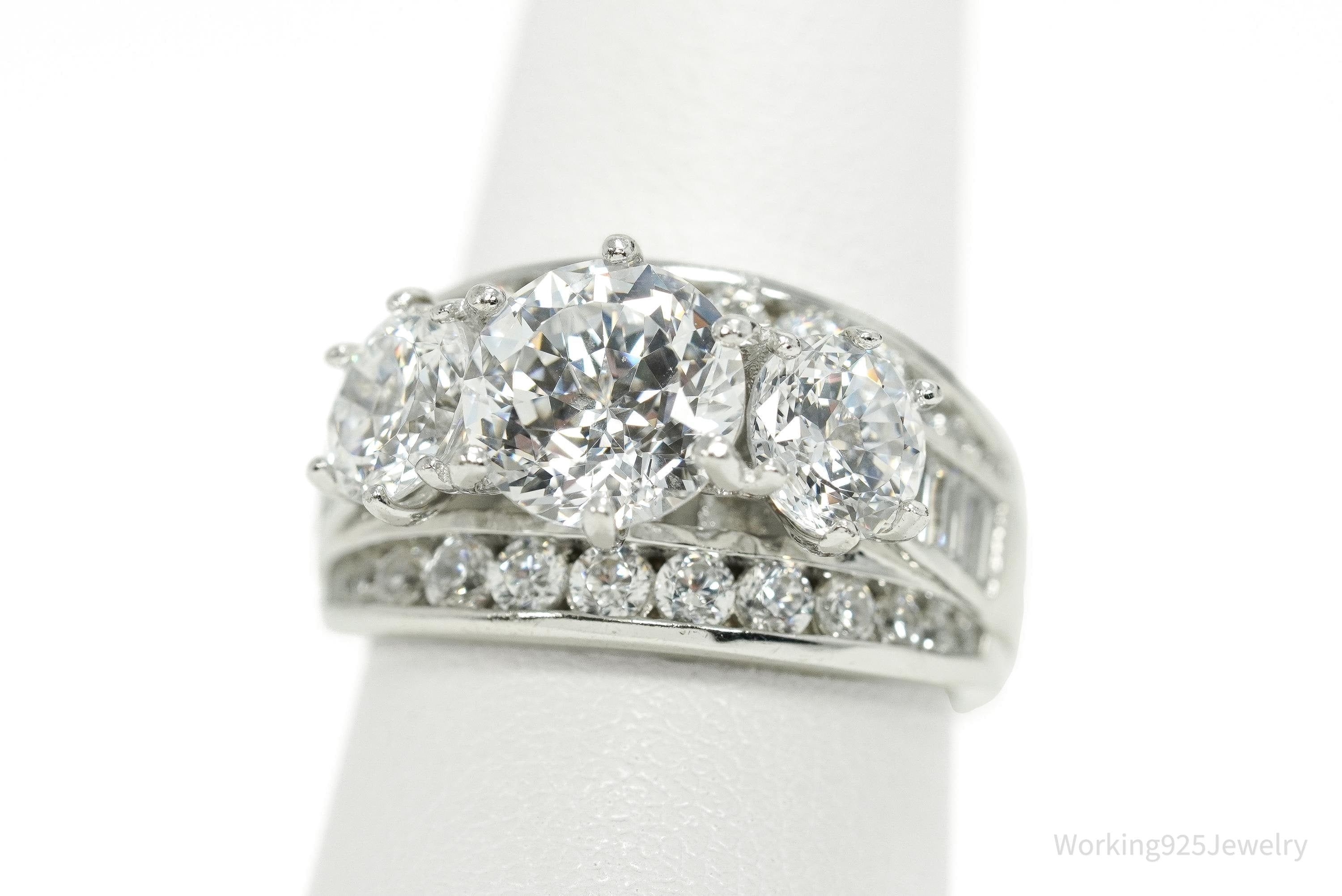 Vintage Cubic Zirconia Platinum Clad Sterling Silver Ring - Size 6.25