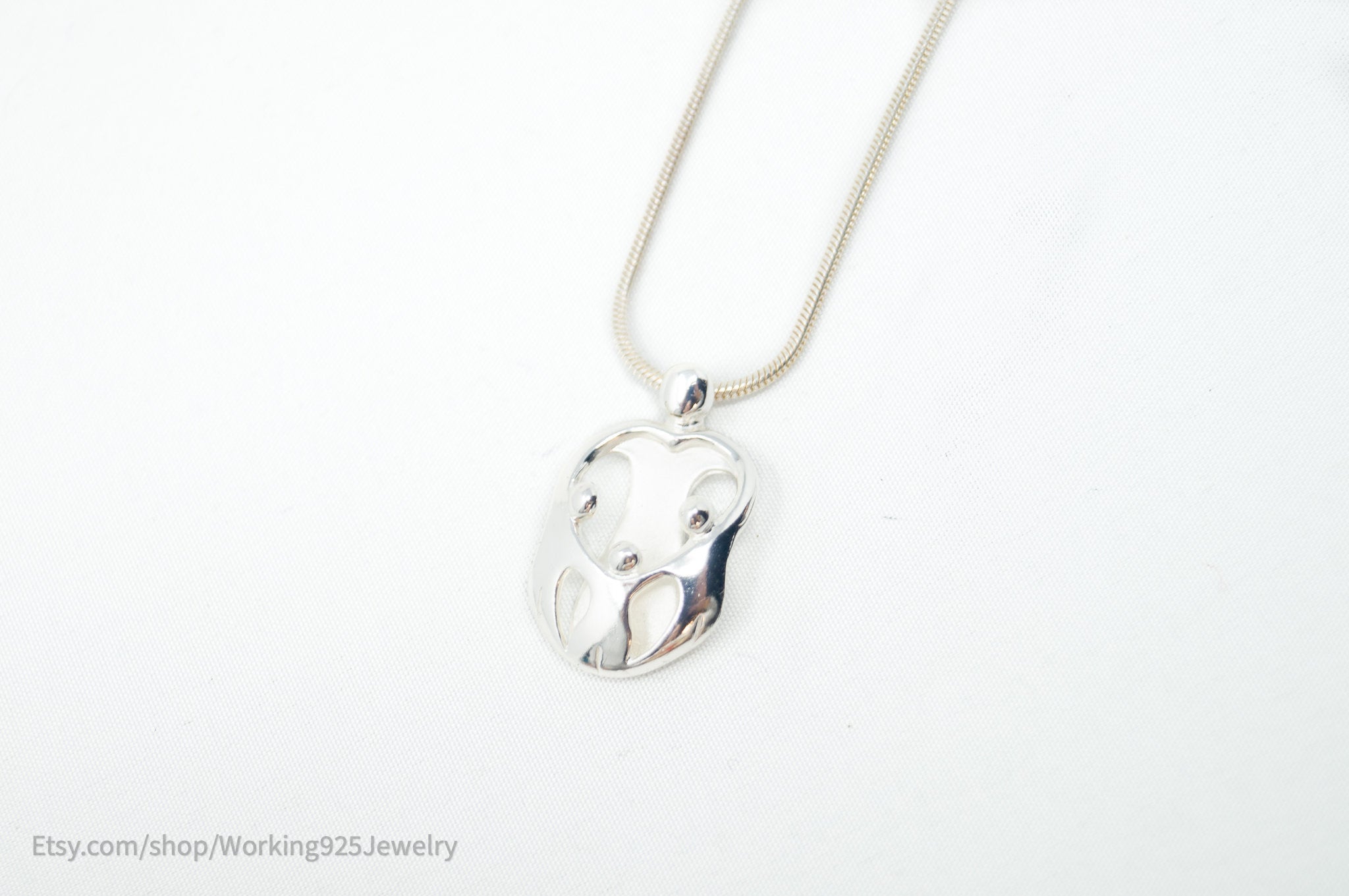 Vintage Designer Carolyn Pollack Relios Mothers Love Sterling Silver Necklace