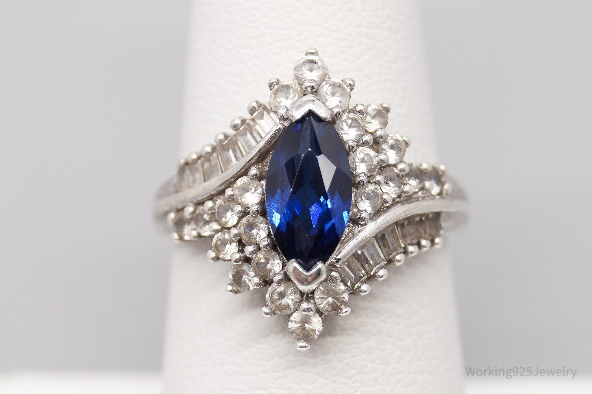 Vintage Lab Sapphire Cubic Zirconia Sterling Silver Ring - Size 6.75
