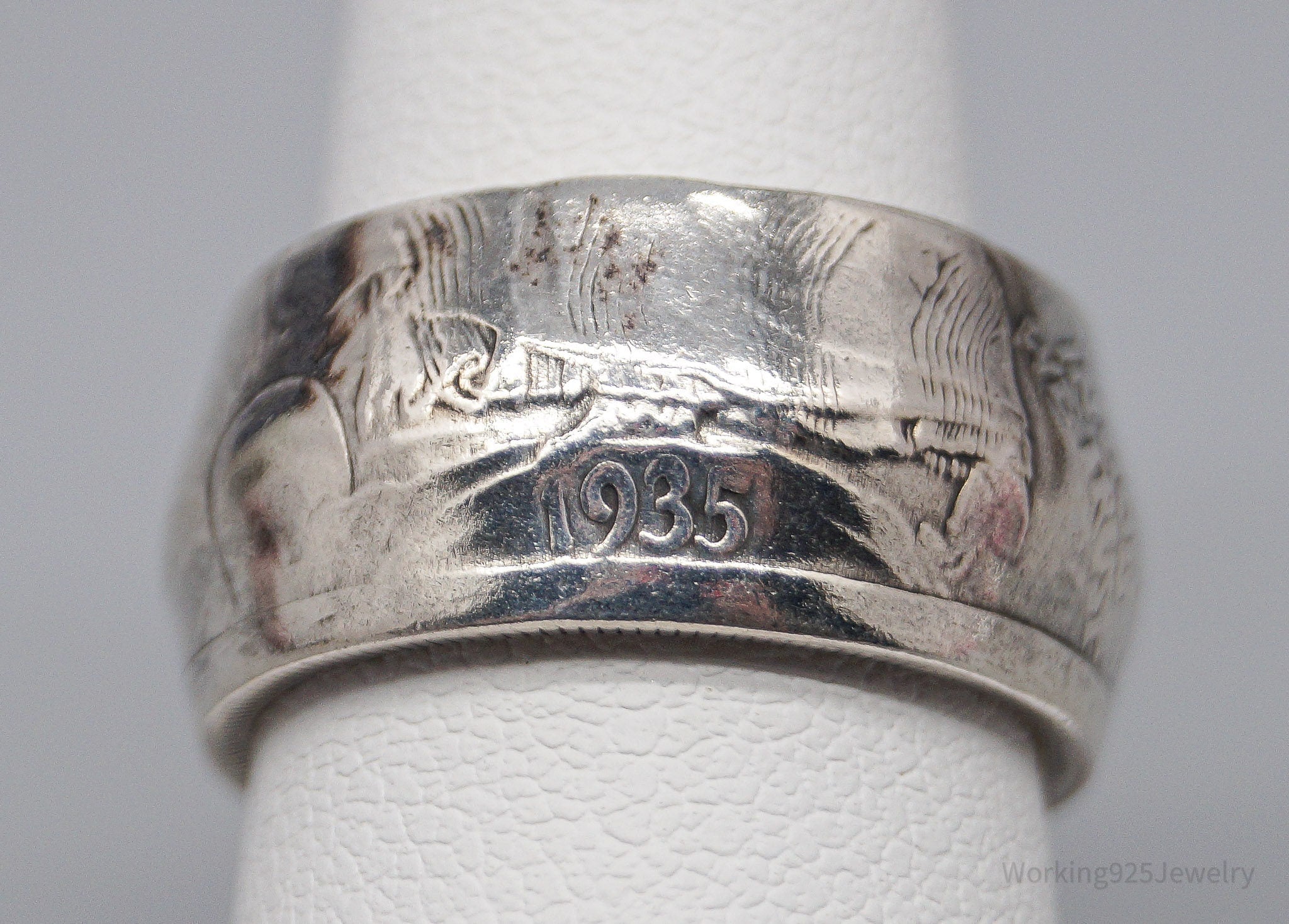 Vintage 1935 Walking Liberty Half Dollar Silver Ring - Size 6.5