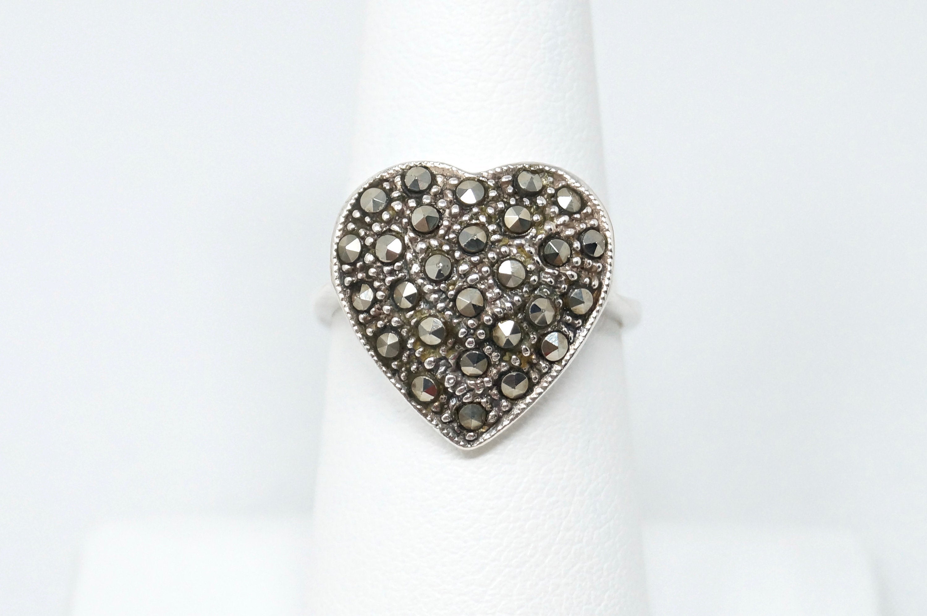 Vintage Large Marcasite Gemstone Studded Heart Sterling Silver Ring - Size 7