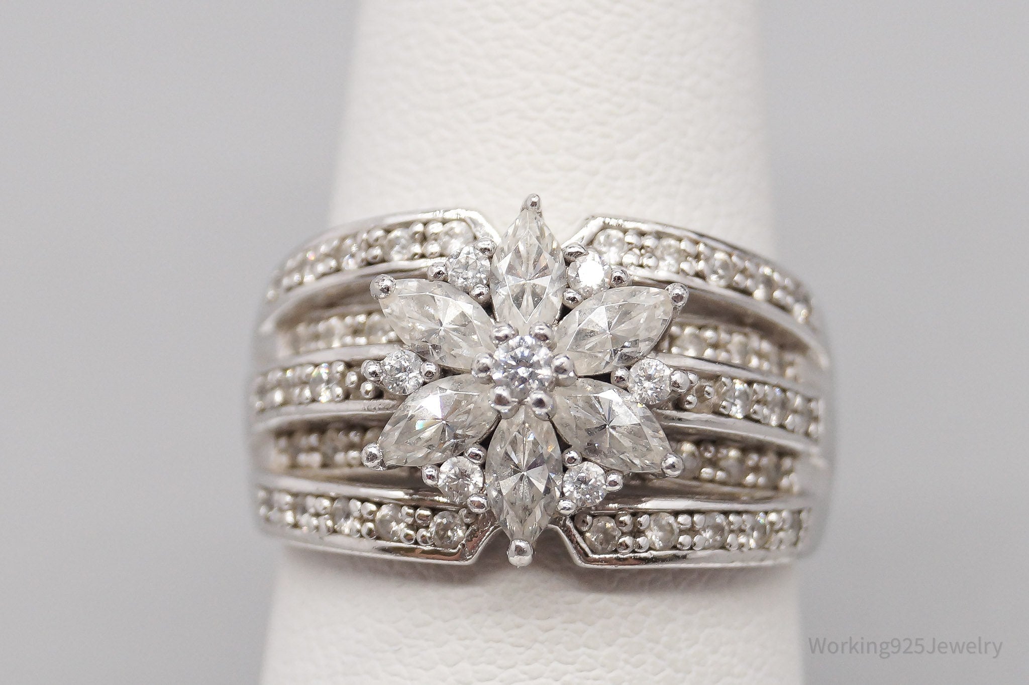 Vintage SW Cubic Zirconia Flower Sterling Silver Ring - Size 7