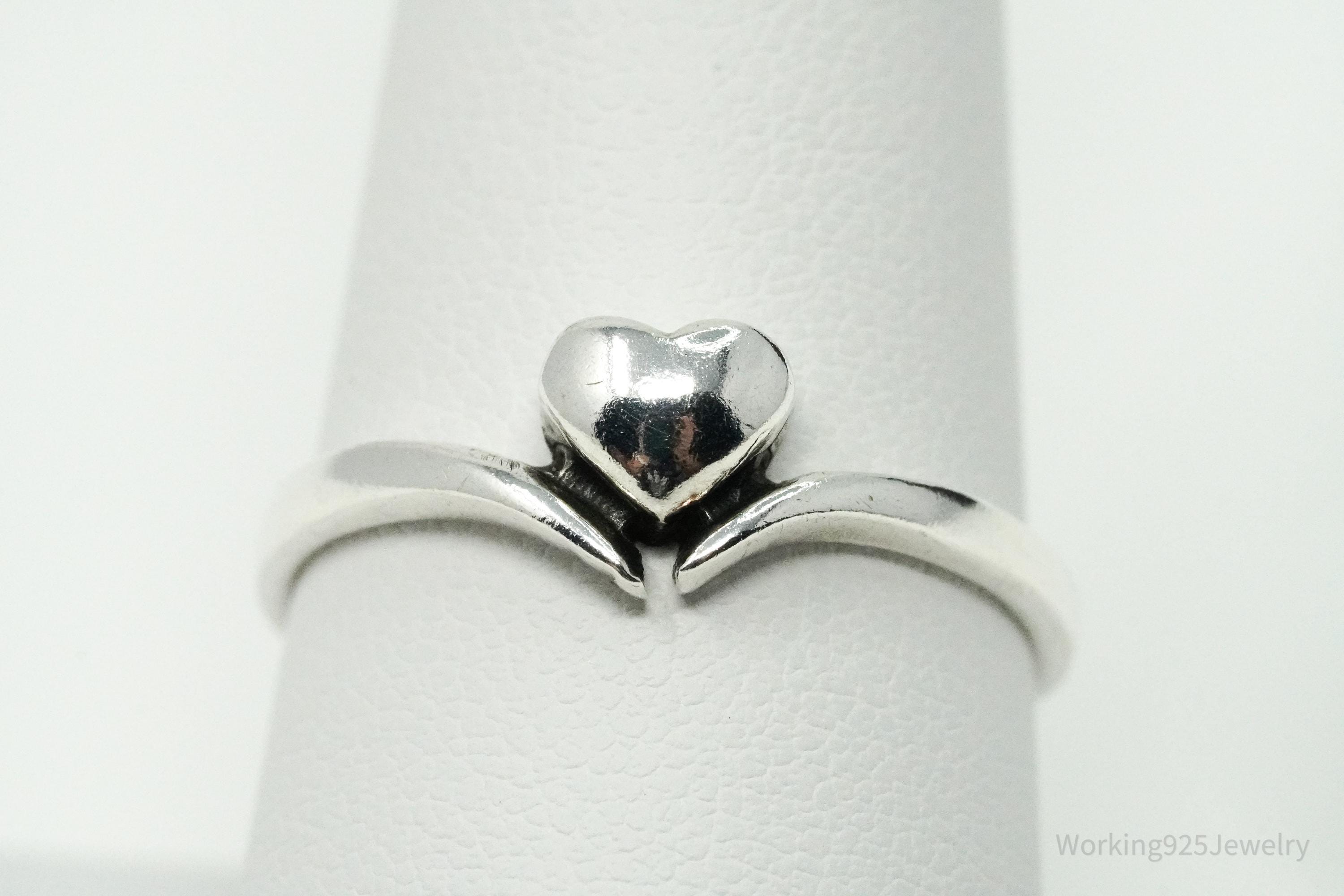 Vintage Heart Sterling Silver Ring - Size 9