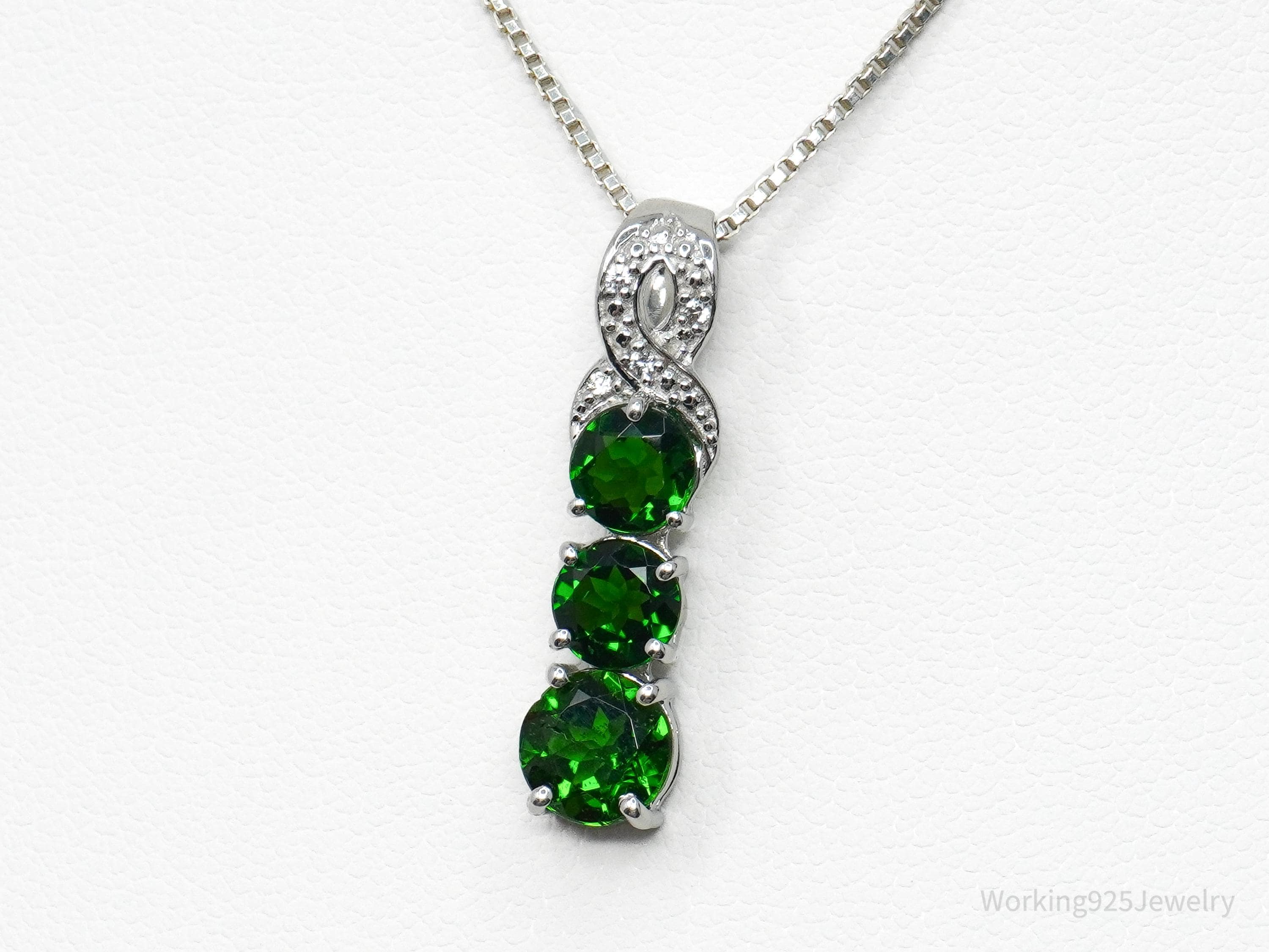 TGGC Green Chrome Diopside & White Topaz Sterling Silver Necklace 18"