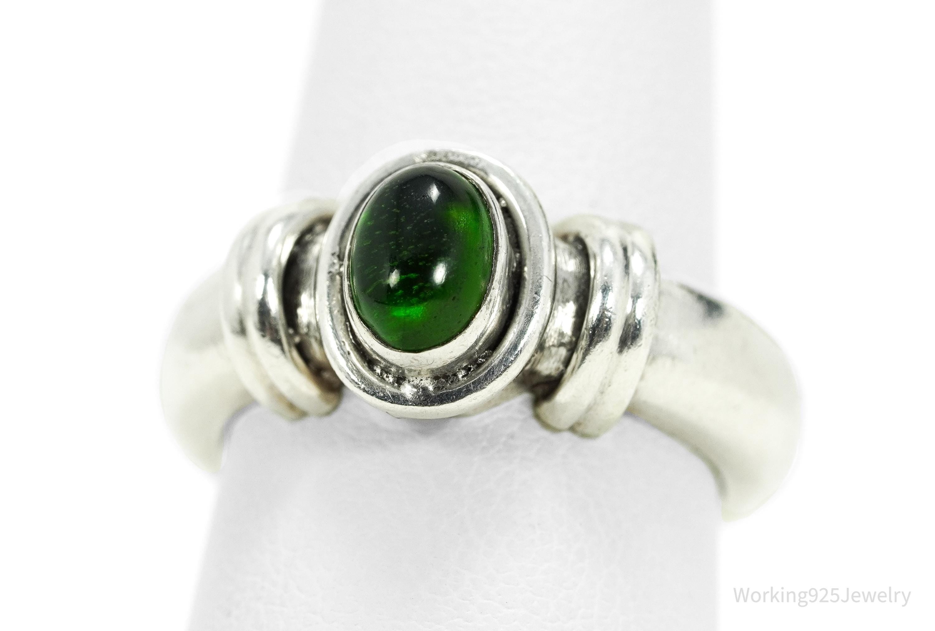 Vintage Emerald Sterling Silver Ring - Size 7.5