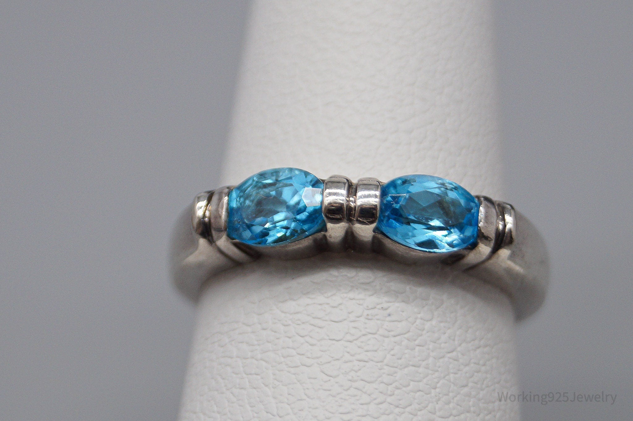 Vintage Blue Topaz Sterling Silver Ring - Size 6