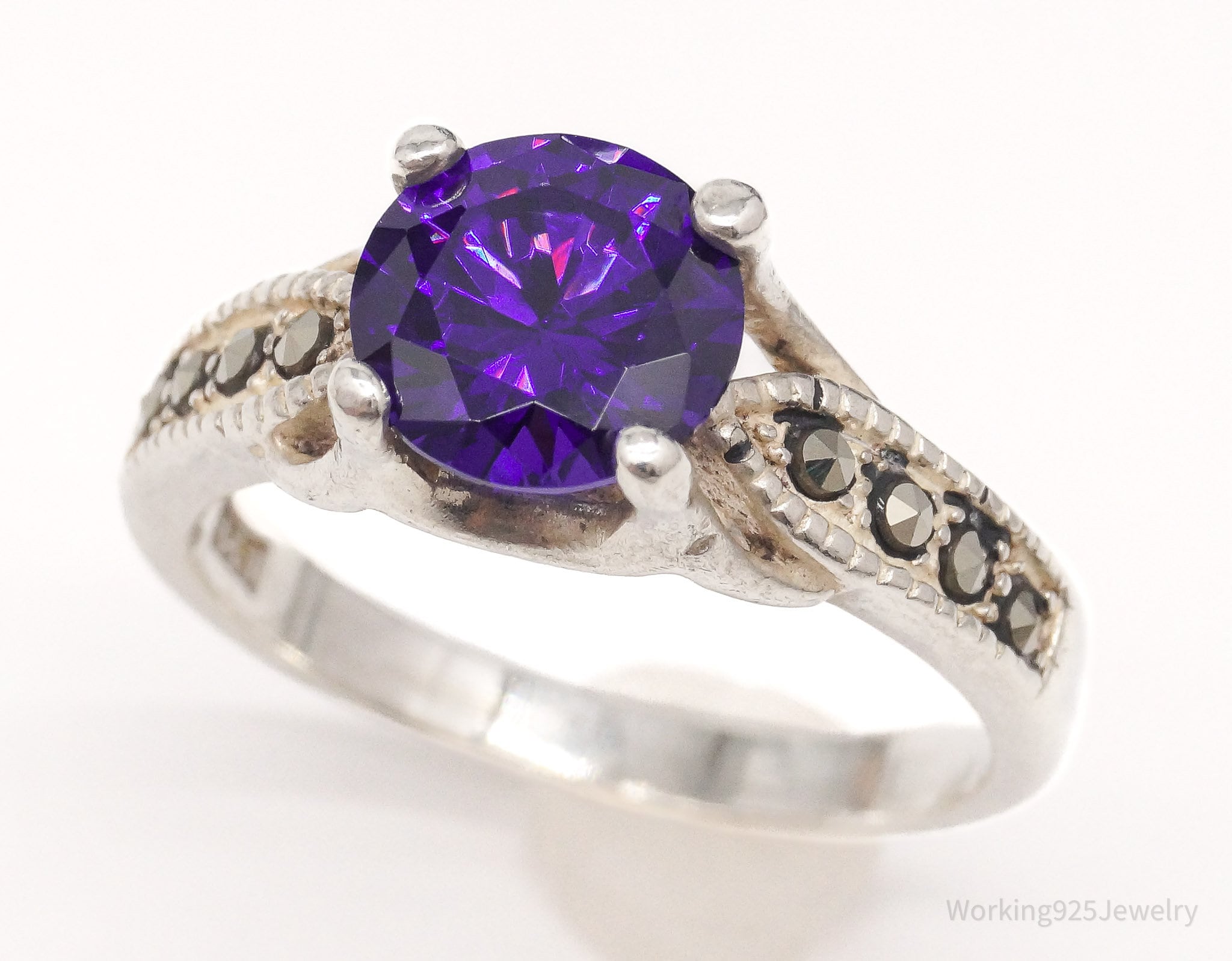 Vintage Purple Cubic Zirconia Marcasite Sterling Silver Ring - Size 8