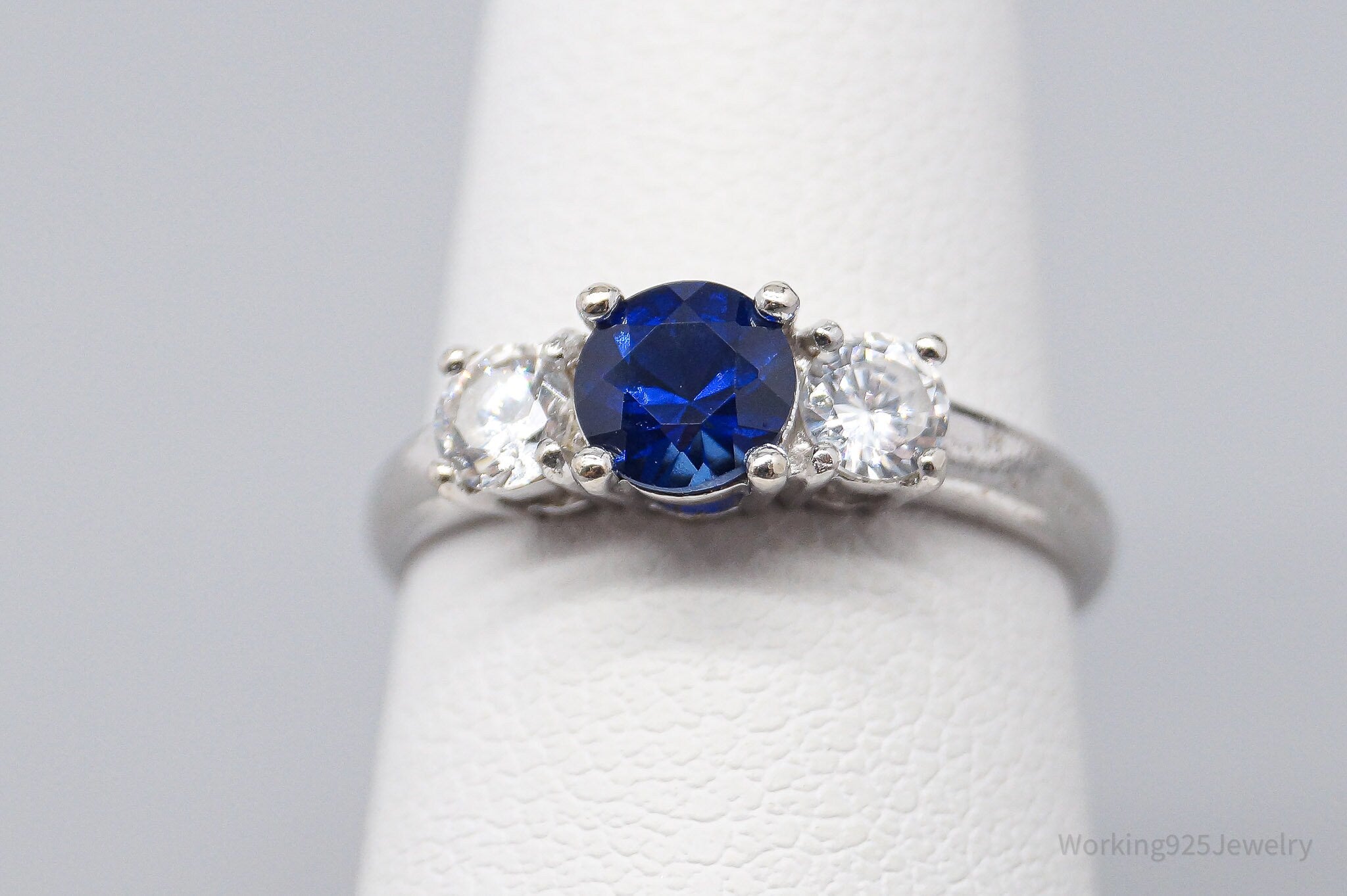 Vintage STAUER Lab Sapphire Cubic Zirconia Sterling Silver Ring Size 5.25