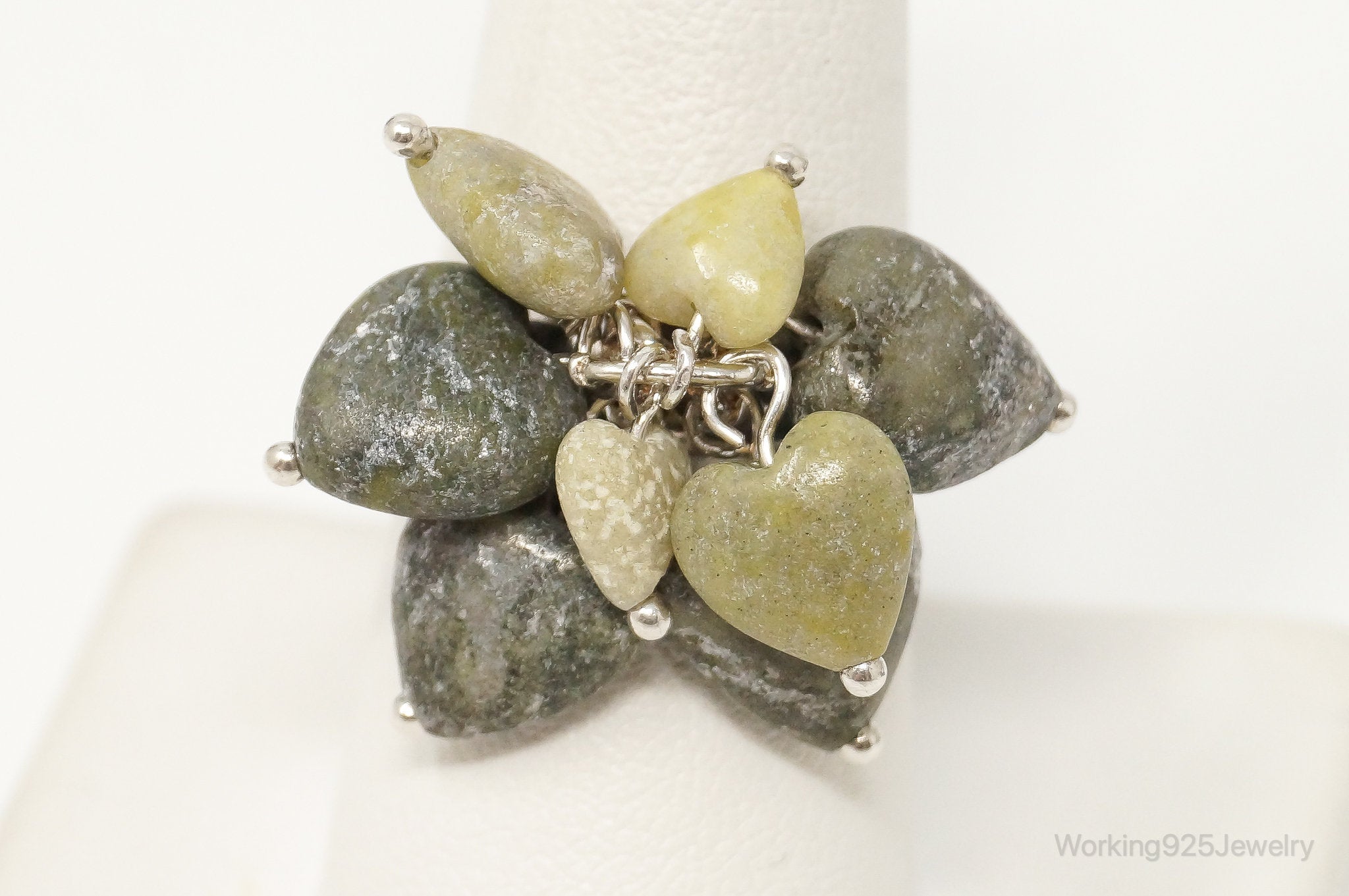 Vintage Western Style Green Gemstone Heart Charms Sterling Silver Ring SZ 8