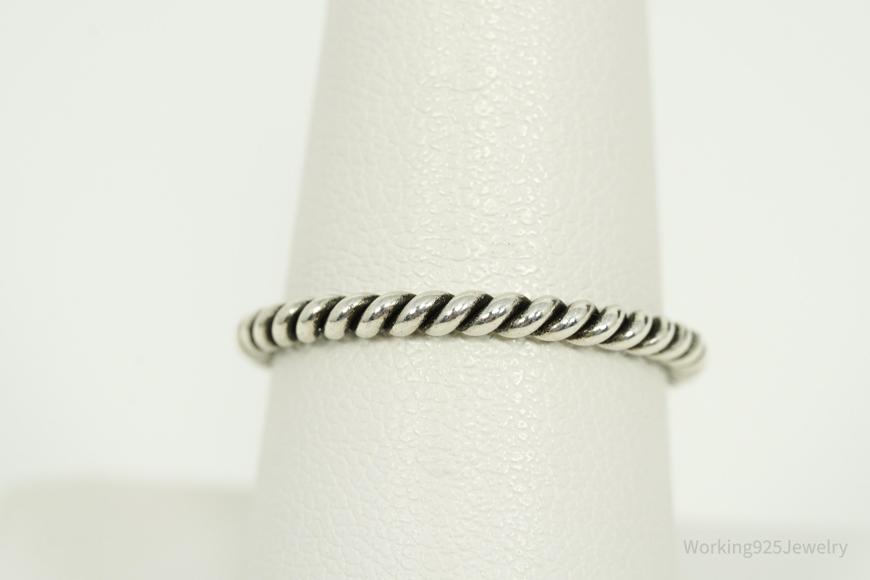 Vintage Southwestern Rope Twist Silver Ring - Size 8.25