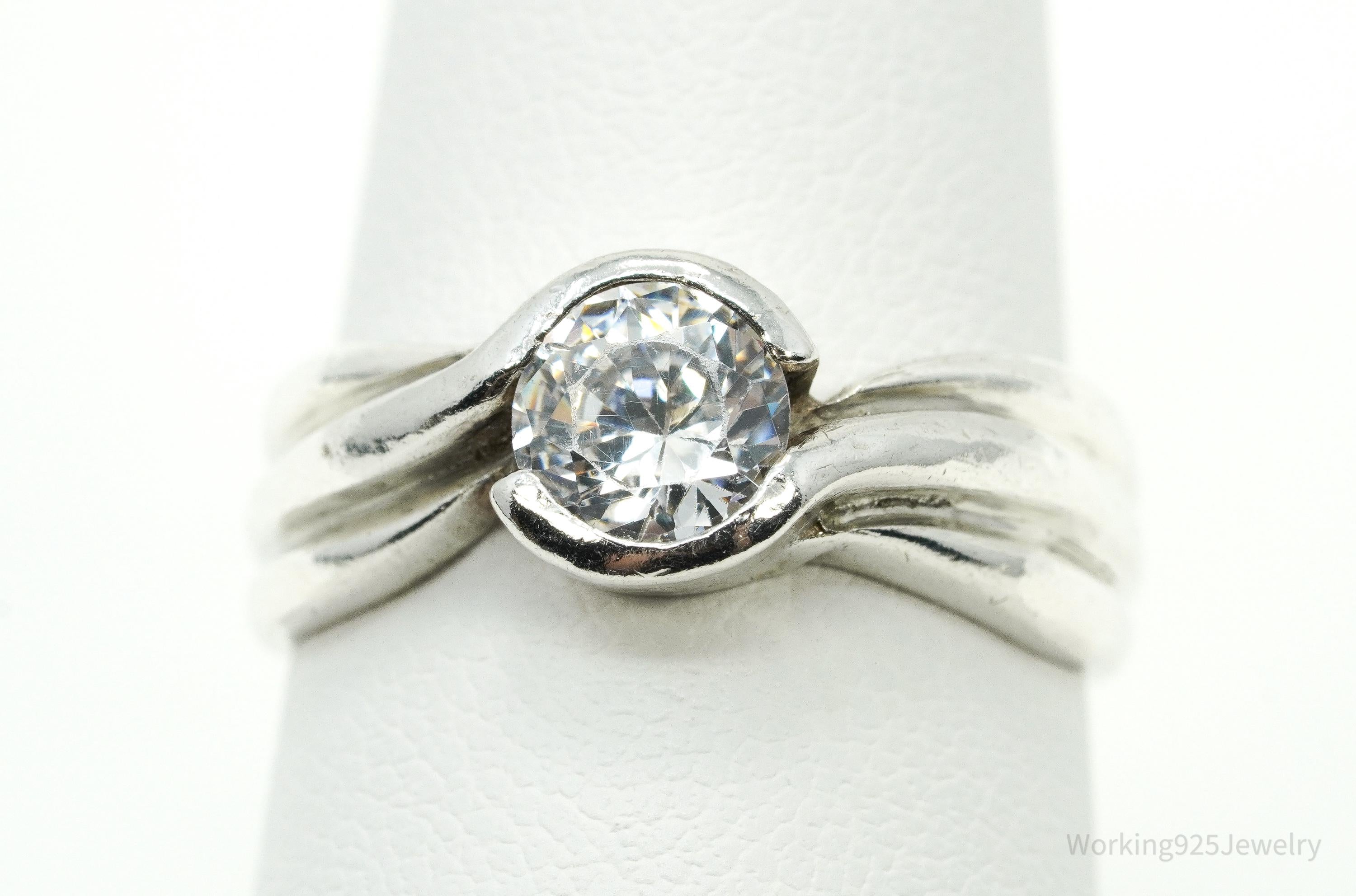 Vintage Cubic Zirconia Sterling Silver Ring - Size 7