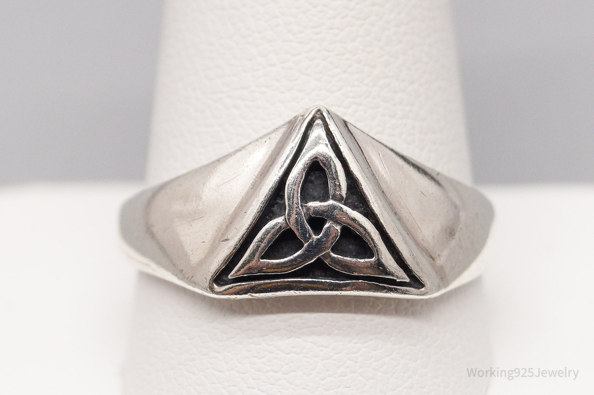 Vintage Pointed Trinity Knot Sterling Silver Band Ring - Size 12