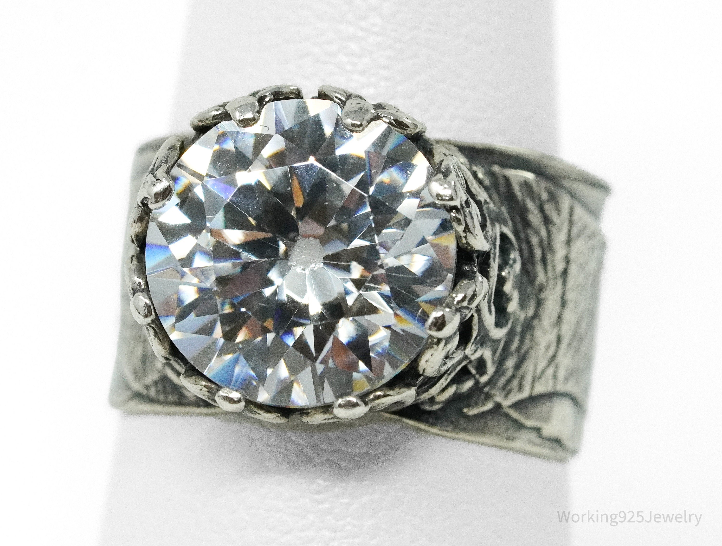 Vintage Designer Large Cubic Zirconia Sterling Silver Ring - Size 7.5