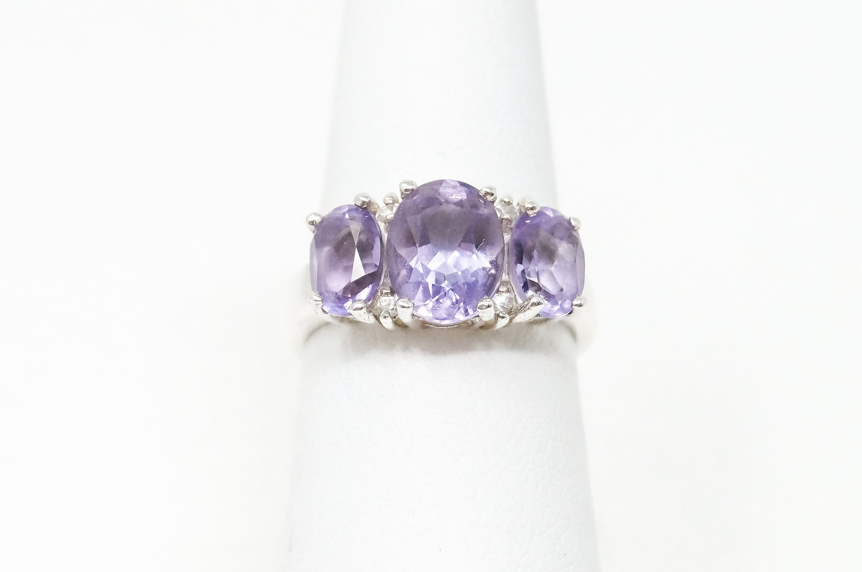 Vintage Purple Amethyst Sterling Silver Art Deco Ring - Sz 5.75