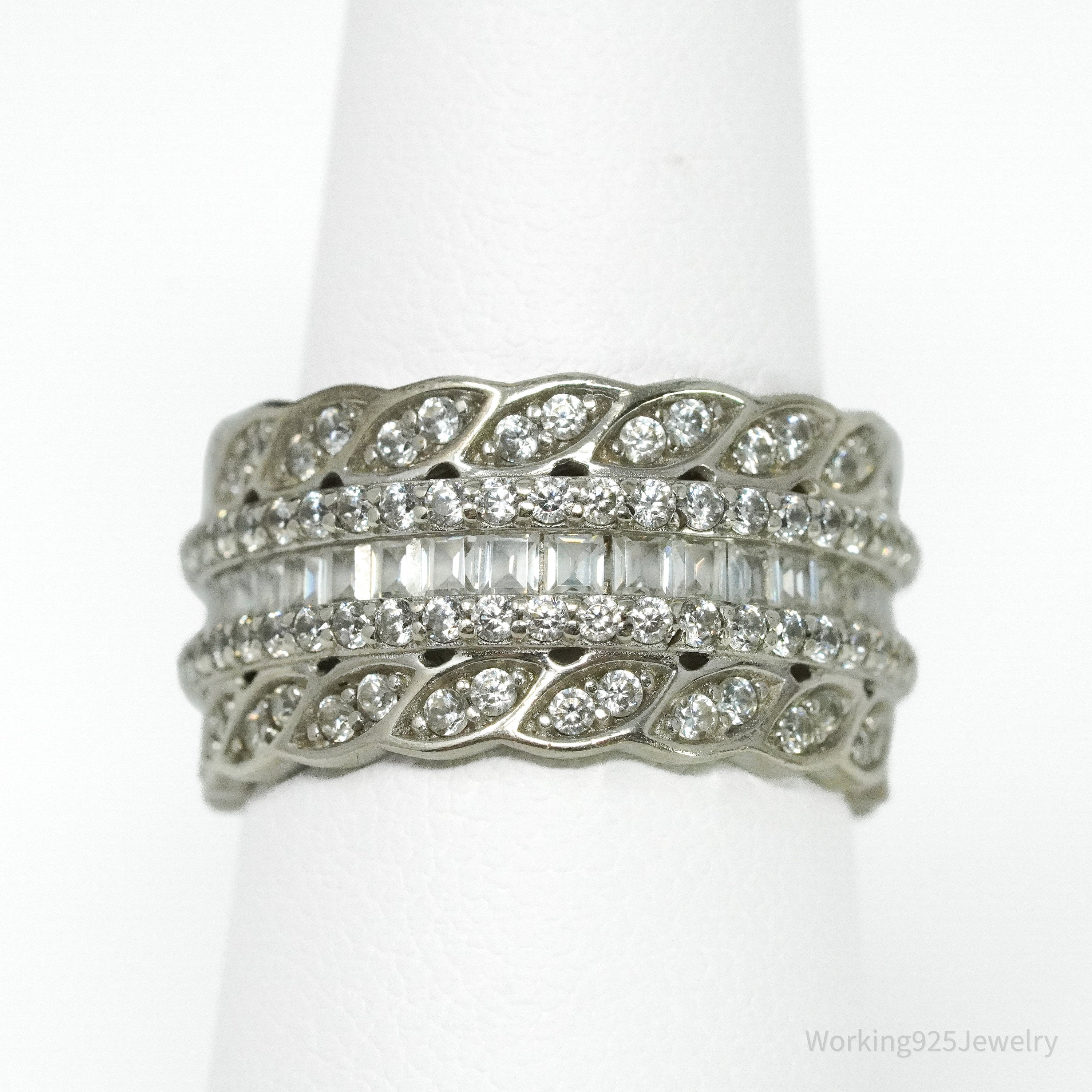 Vintage Cubic Zirconia Sterling Silver Band Ring - Size 6.25