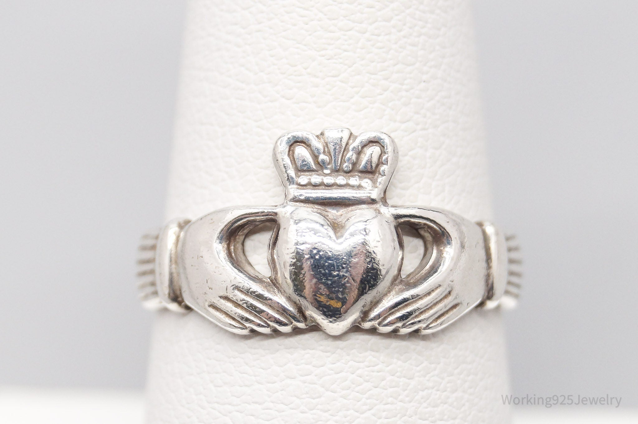 Vintage Ireland Designer SD Claddagh Sterling Silver Ring - Size 7.75