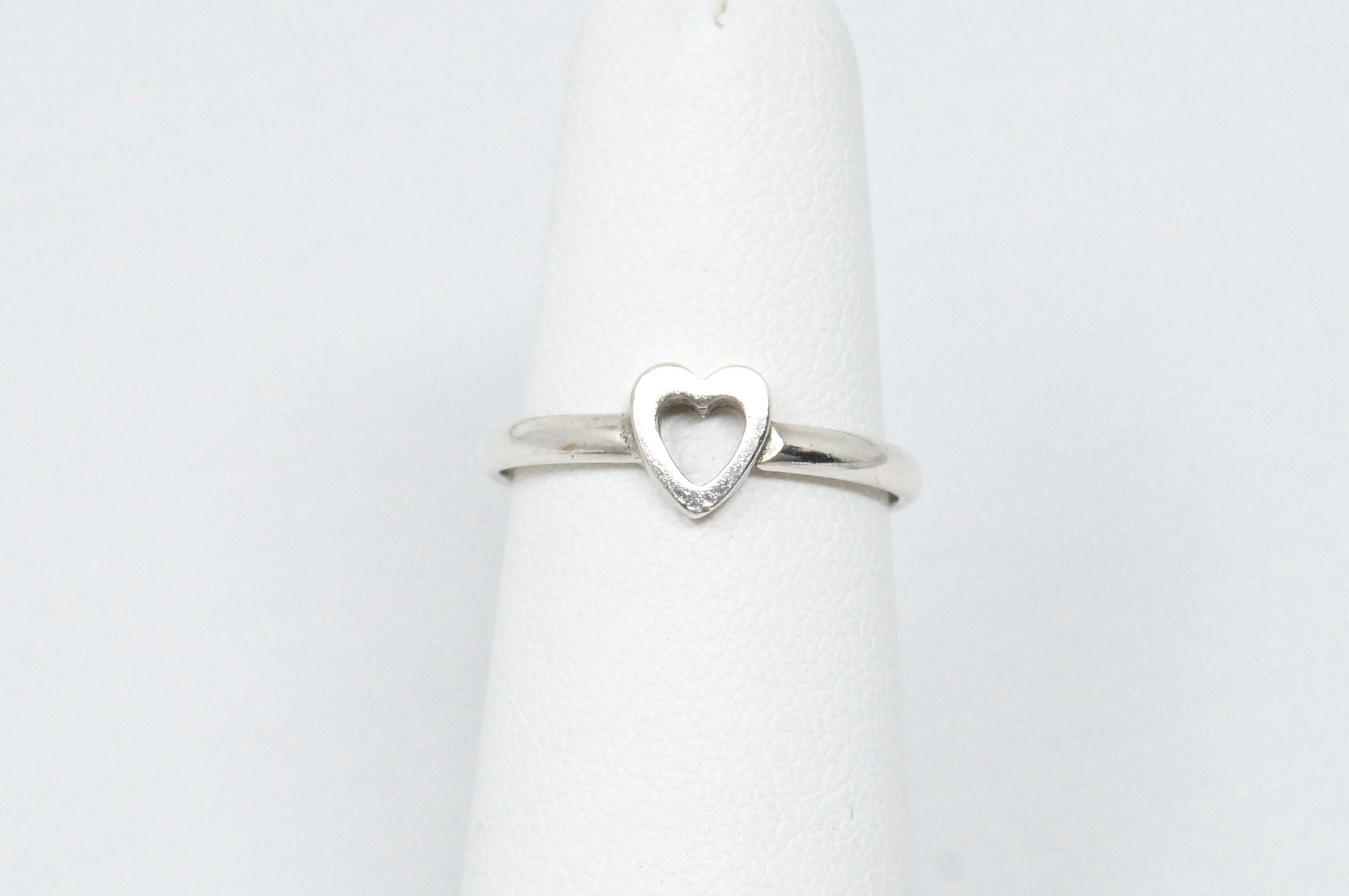 Vintage BEAU Lovely Open Heart Modernist Ring | Working 925 Jewelry