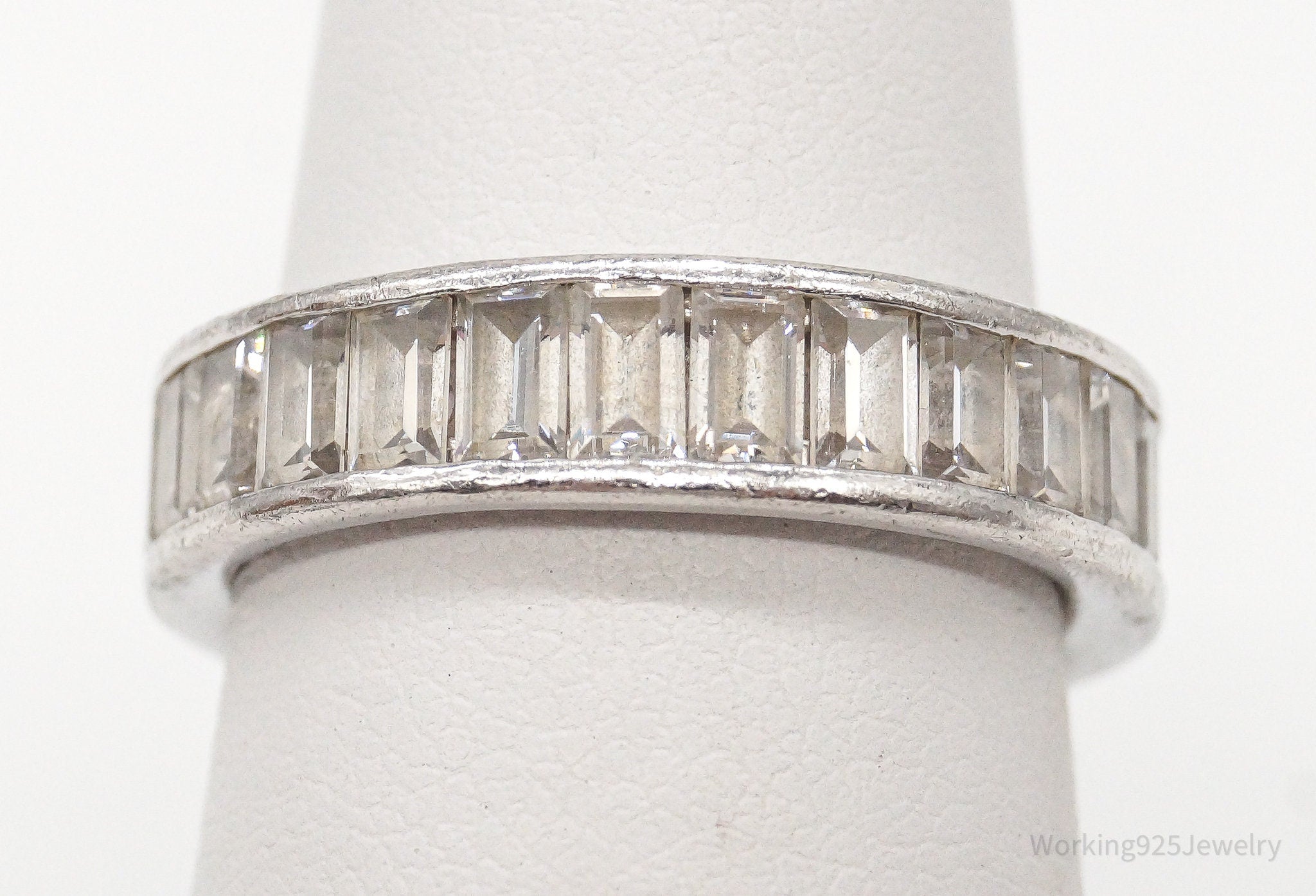 Vintage Cubic Zirconia Sterling Silver Ring - Size 6.25