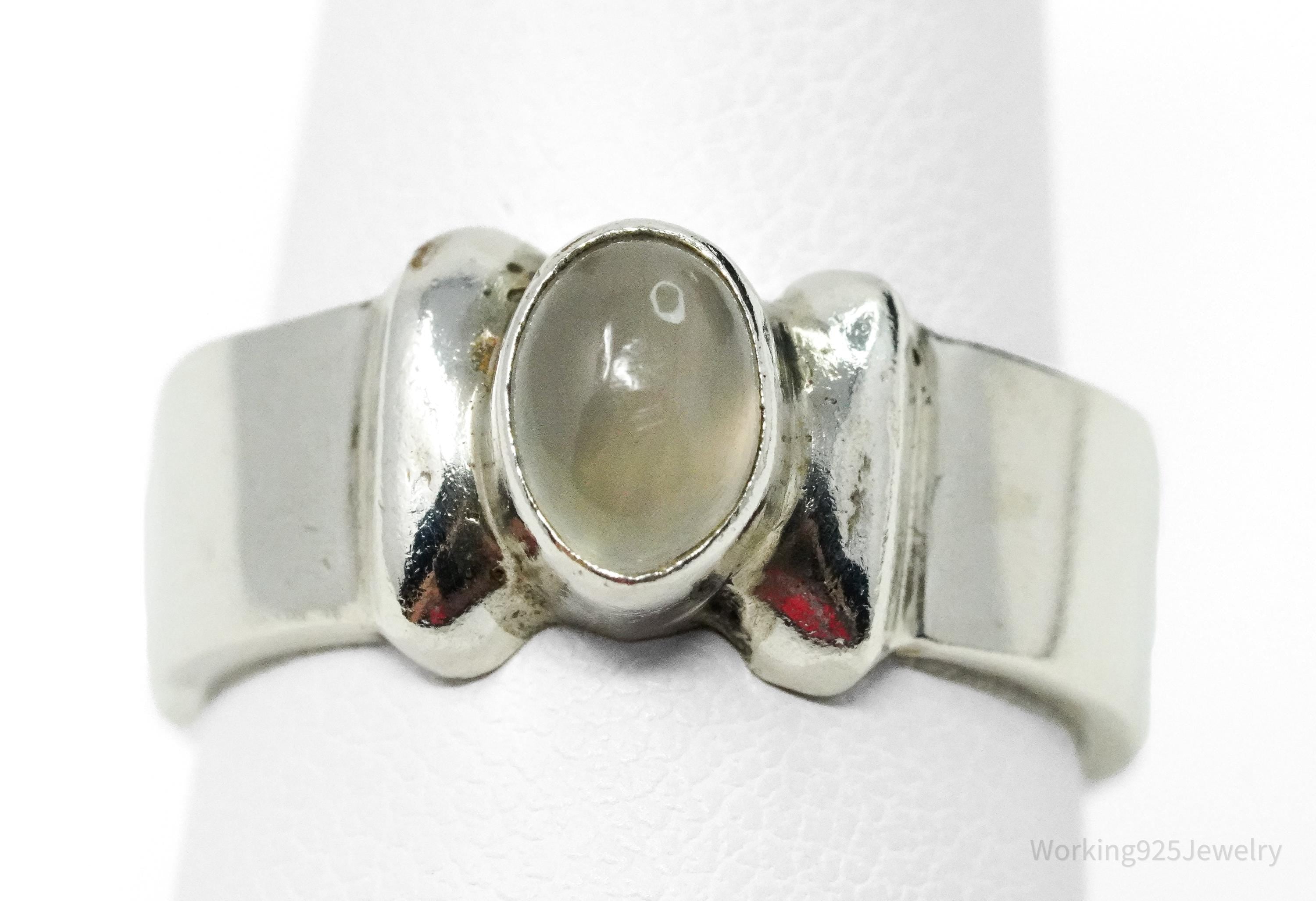 Vintage White Moonstone Sterling Silver Ring - Size 7.5