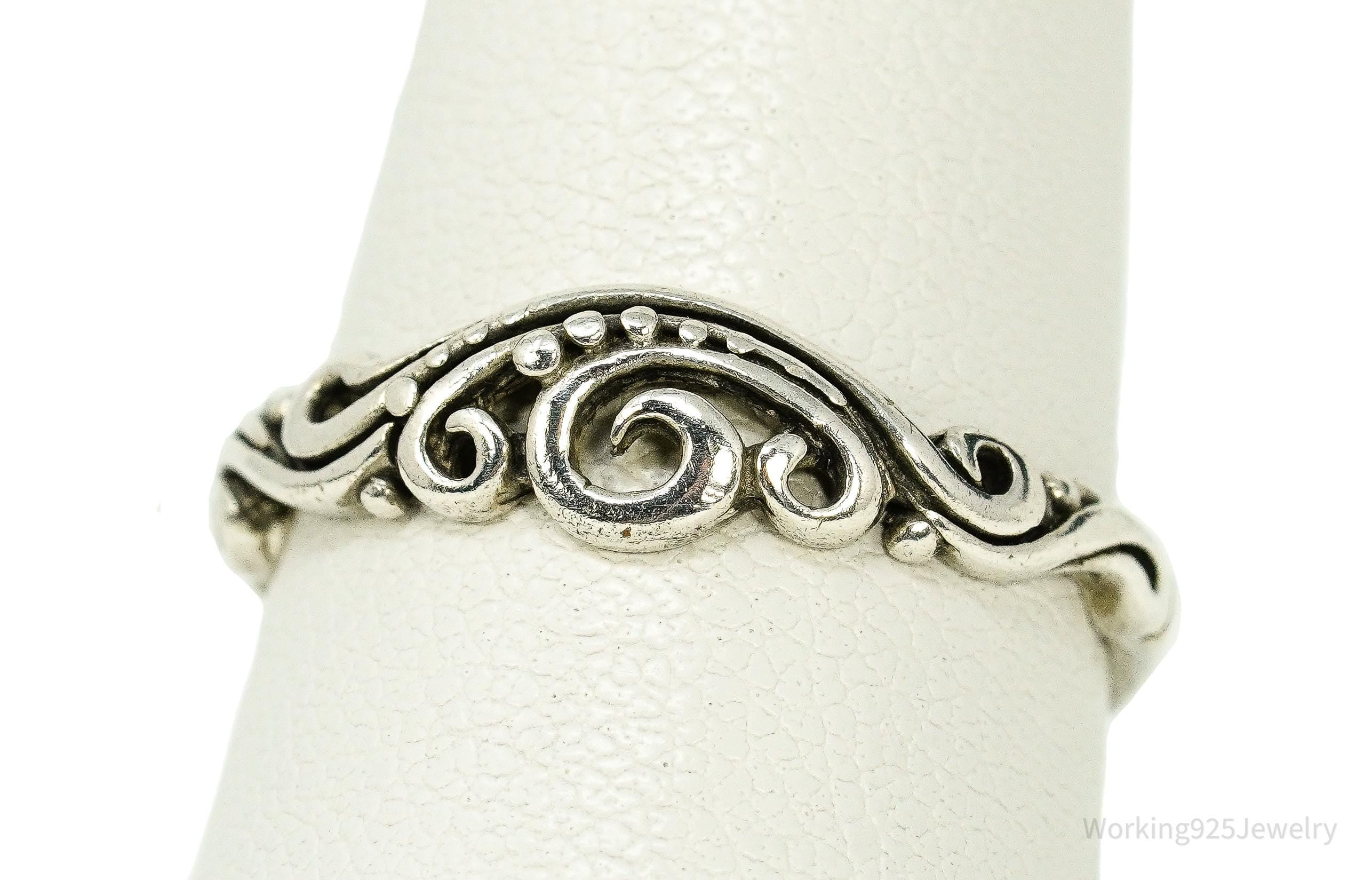 Vintage Art Deco Style Sterling Silver Ring - Size 7.75