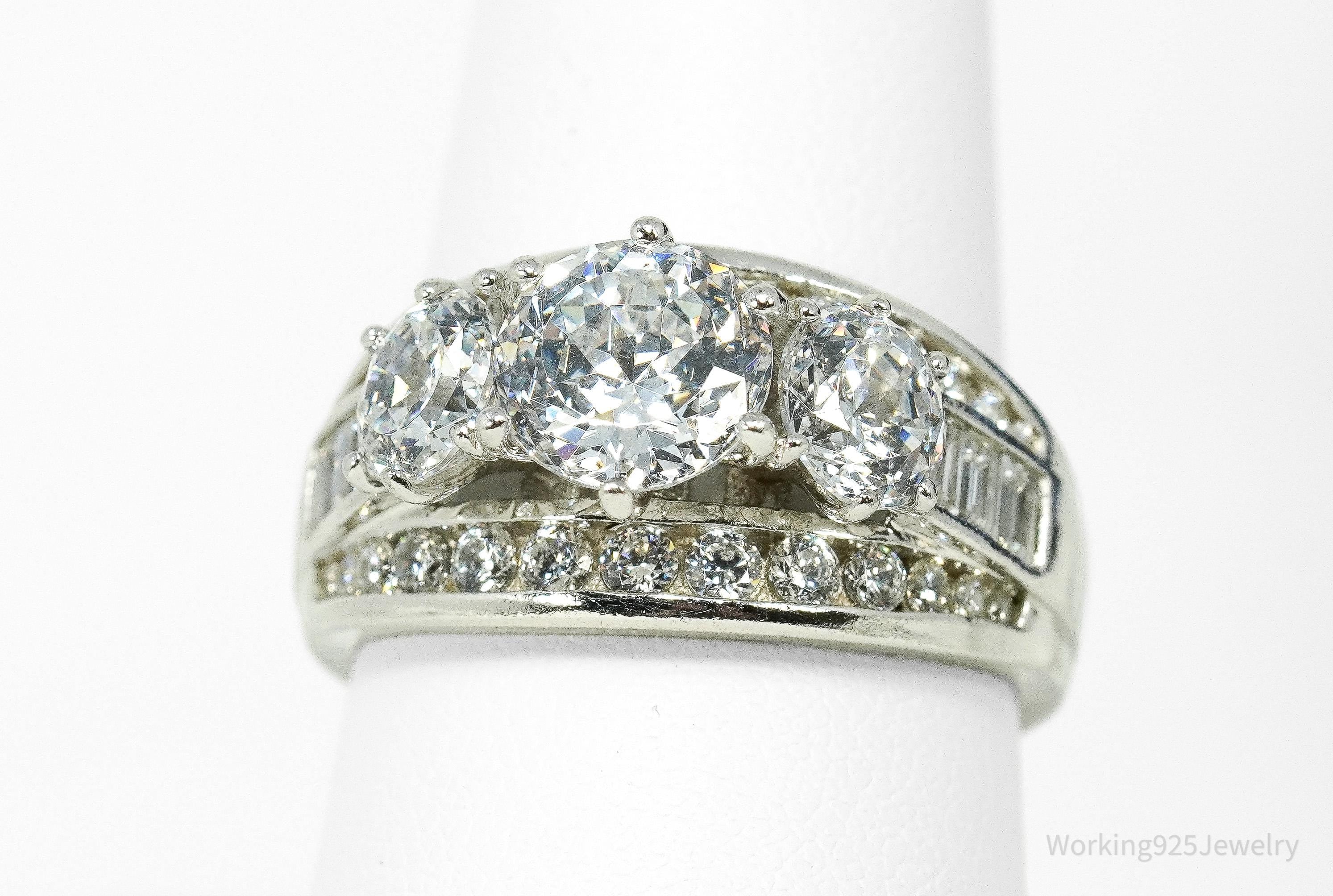 Vintage Cubic Zirconia Sterling Silver Band Ring - Size 9.25