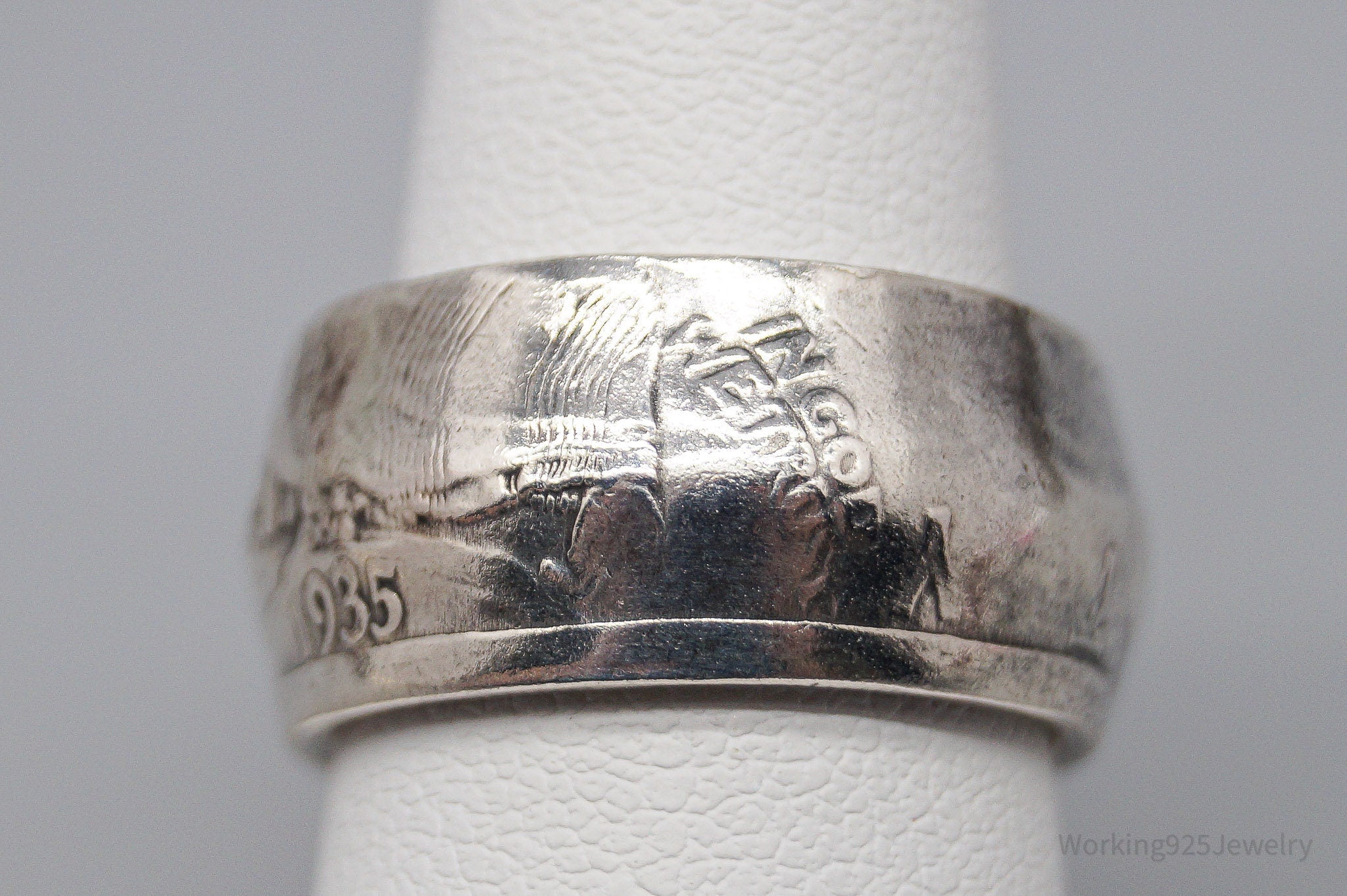 Vintage 1935 Walking Liberty Half Dollar Silver Ring - Size 6.5