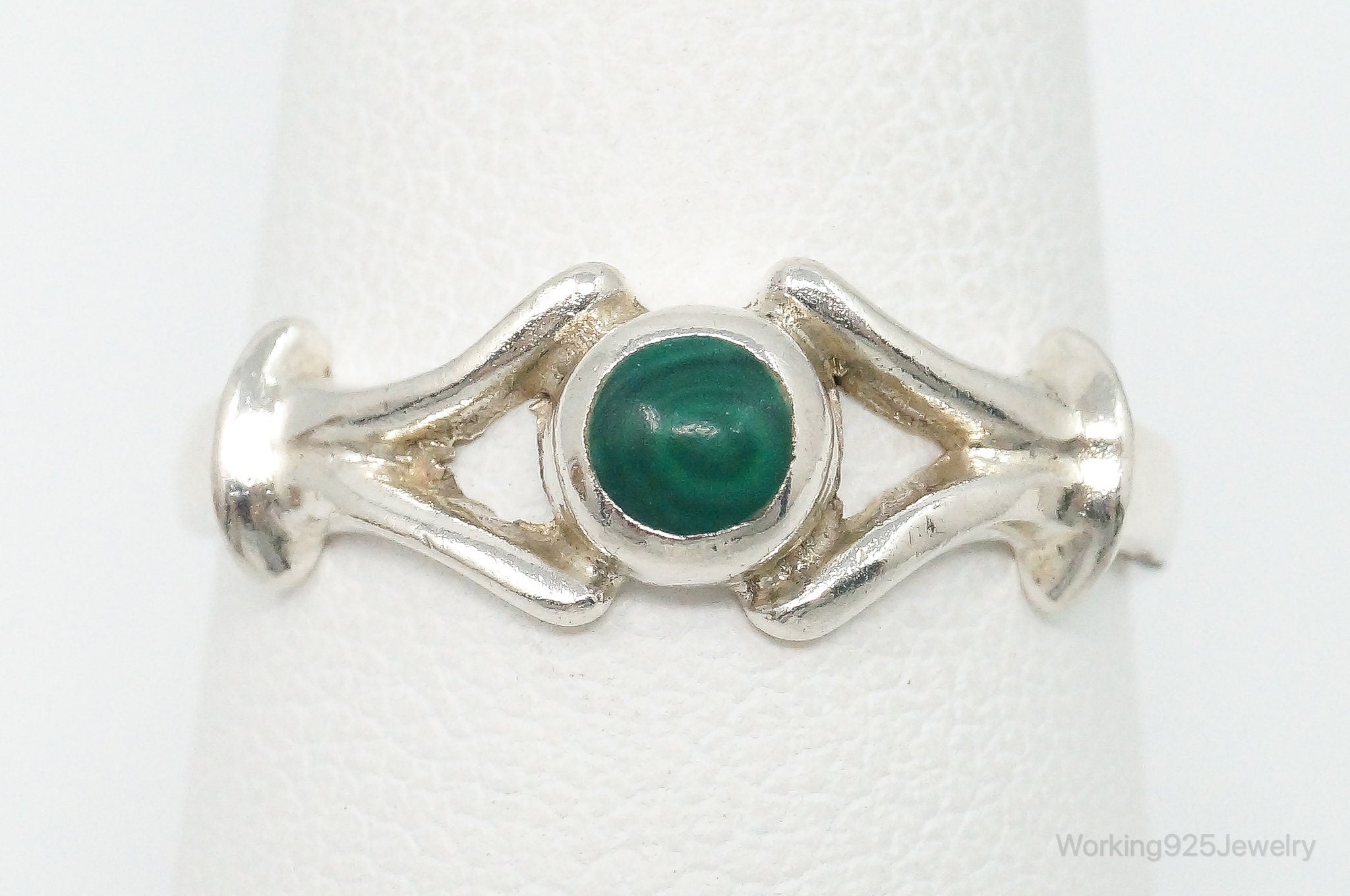 Vintage Malachite Sterling Silver Ring - Size 7.75