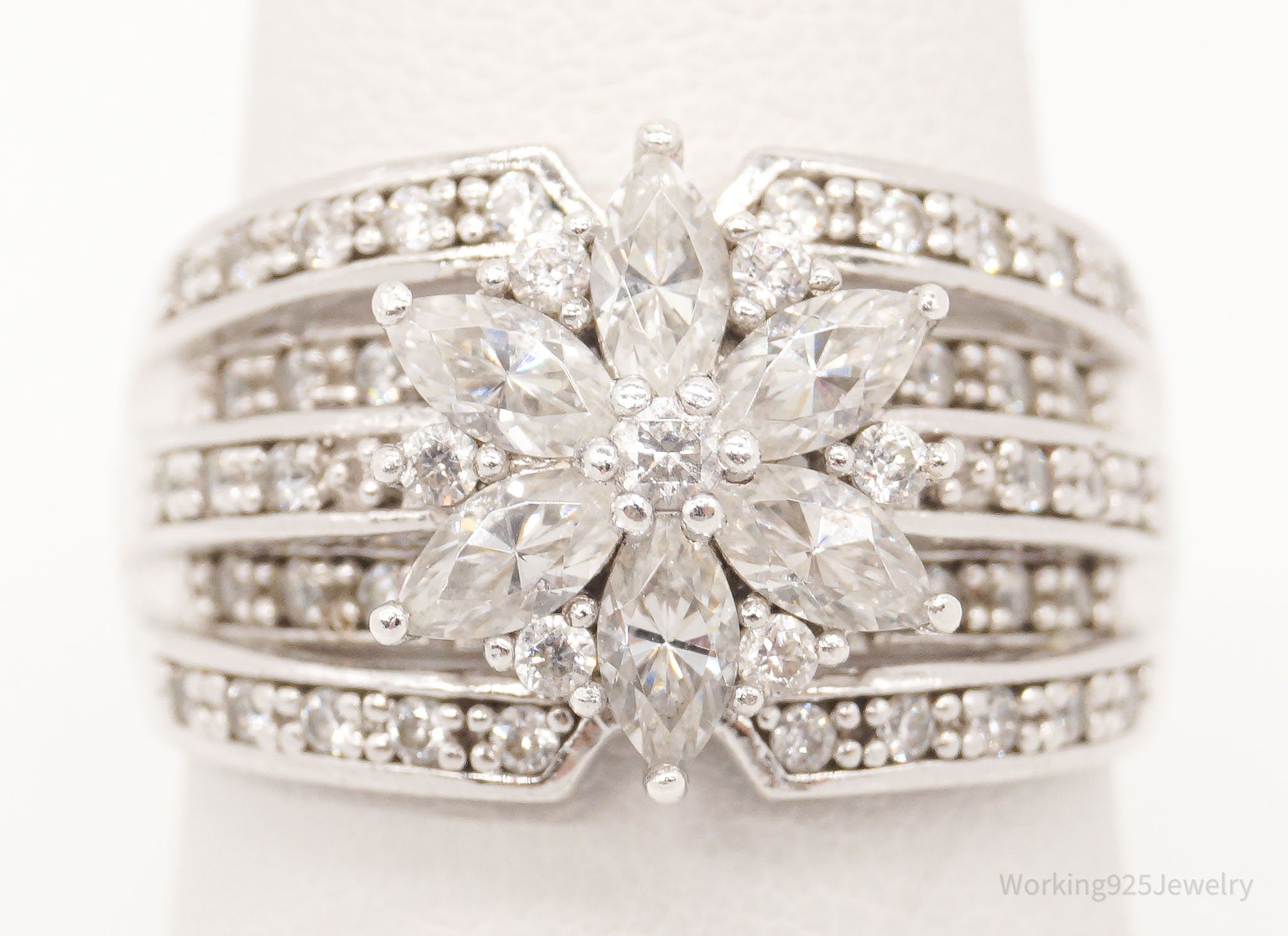 Vintage Designer SW Cubic Zirconia Flower Sterling Silver Ring - Size 7