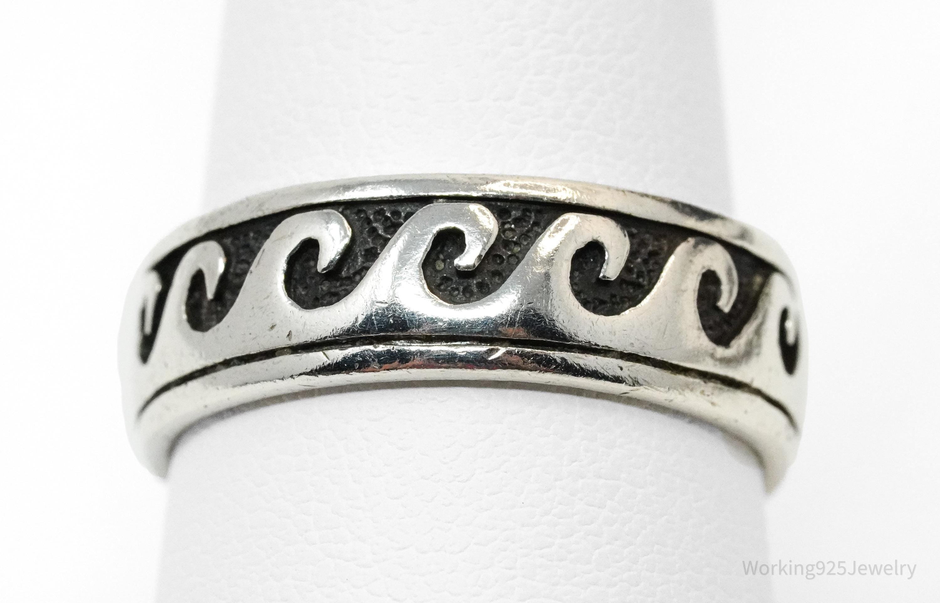 Vintage Waves Design Sterling Silver Band Ring - Size 9.25