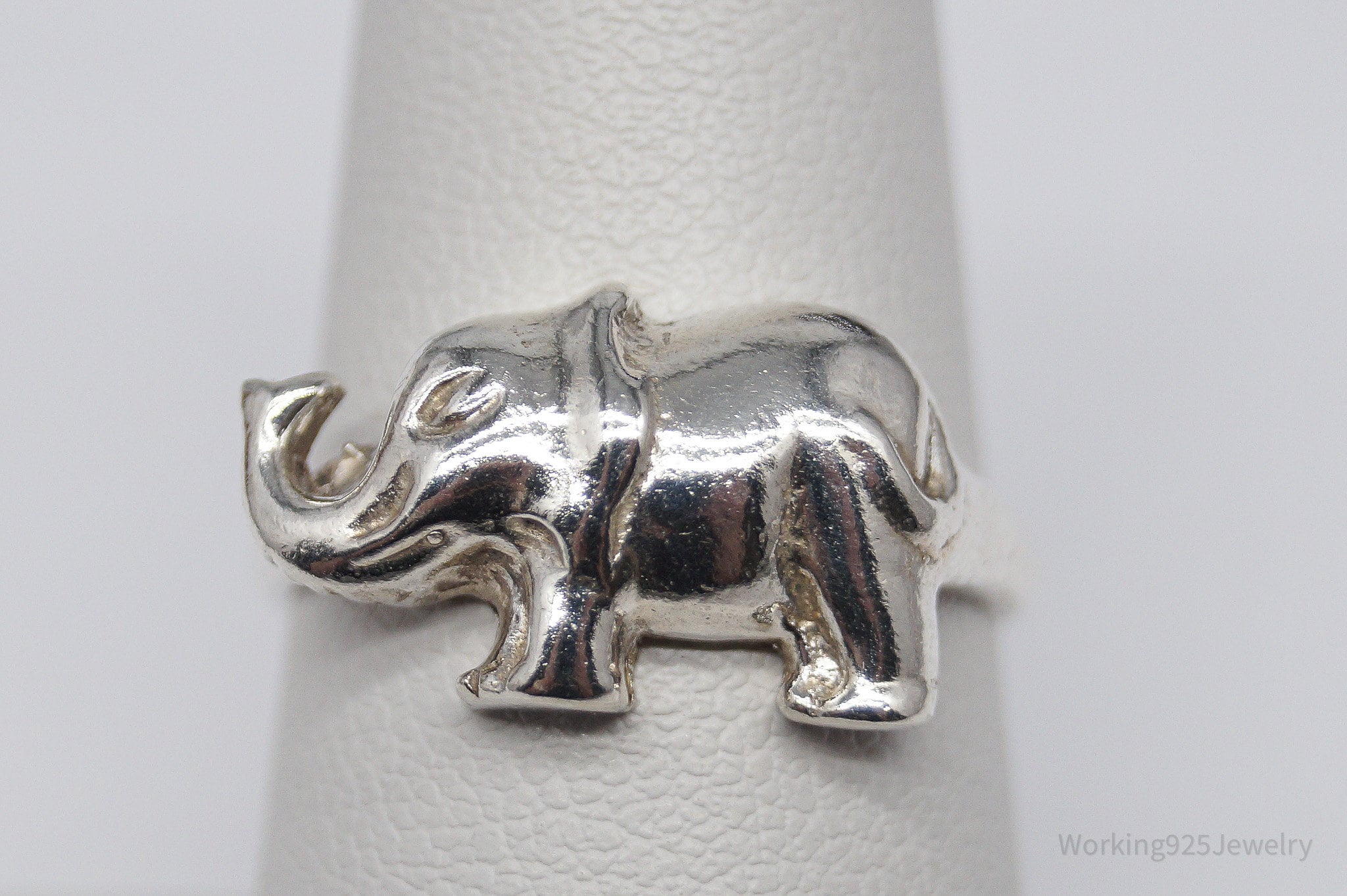 Vintage Elephant Sterling Silver Ring - Size 7.5