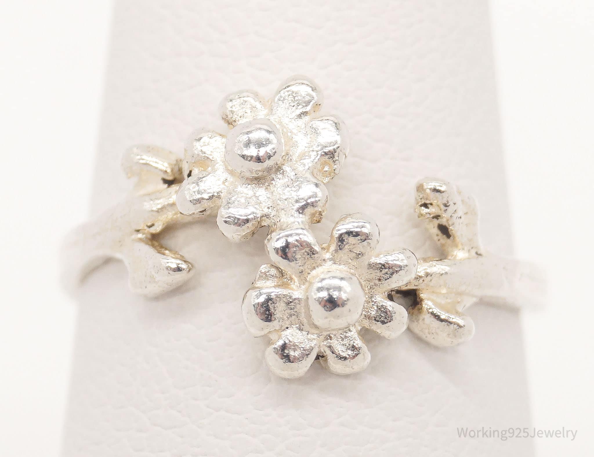 Vintage Wrapping Flowers Sterling Silver Ring - Size 5.25